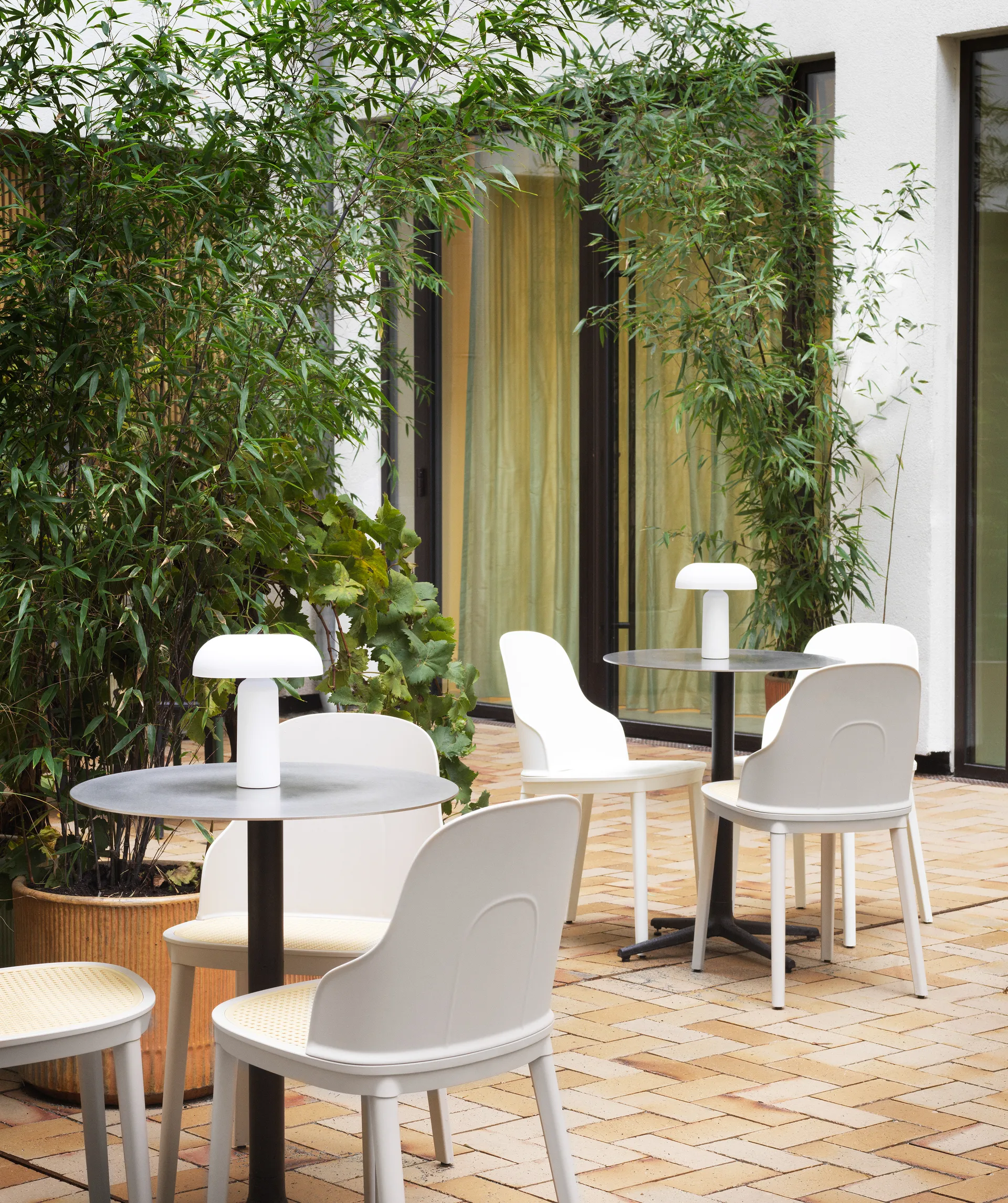 Porta テーブルランプ, White Normann Copenhagen | ノーマンコペンハーゲン