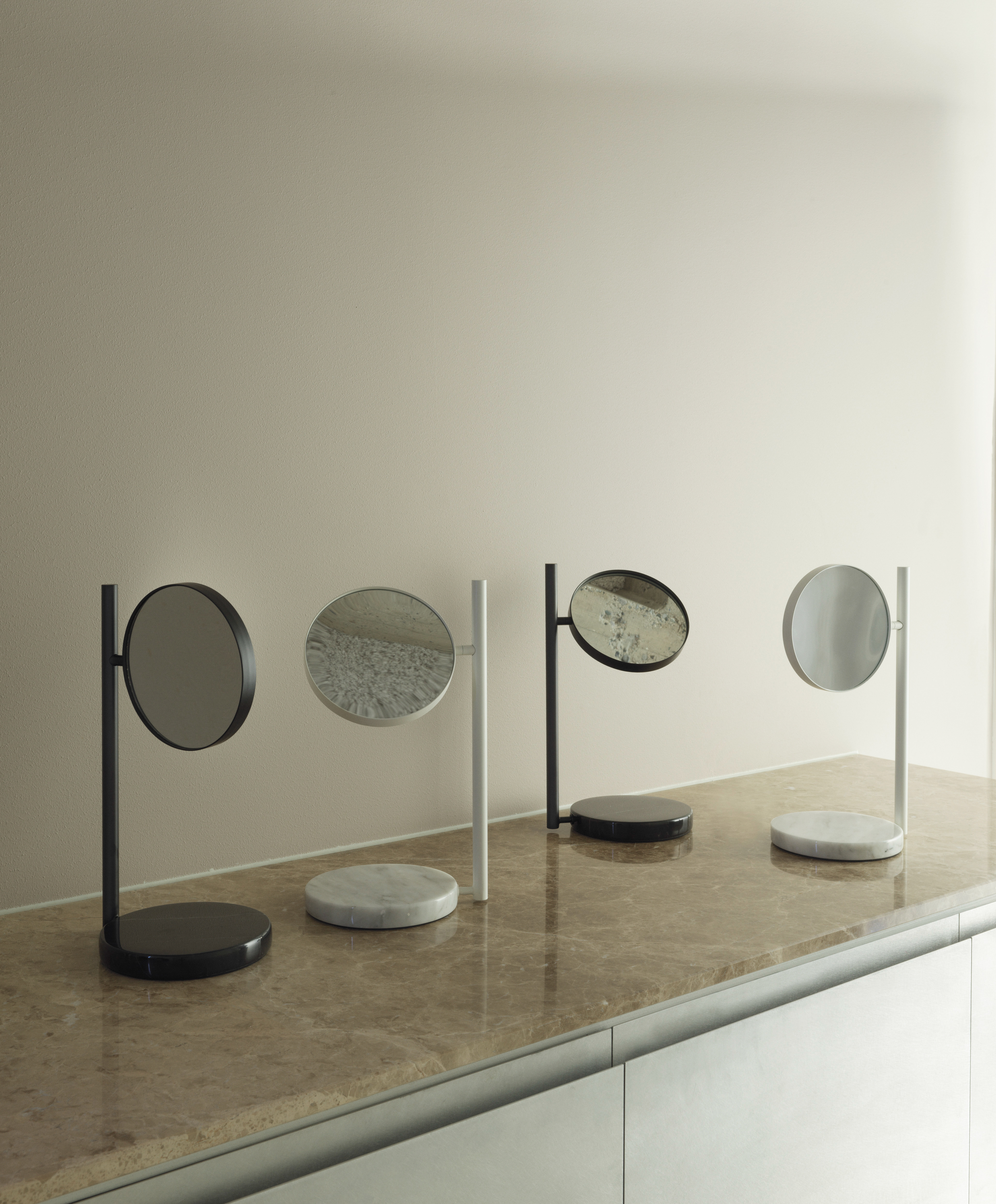 Normann Copenhagen | ノーマンコペンハーゲン からのフリップ