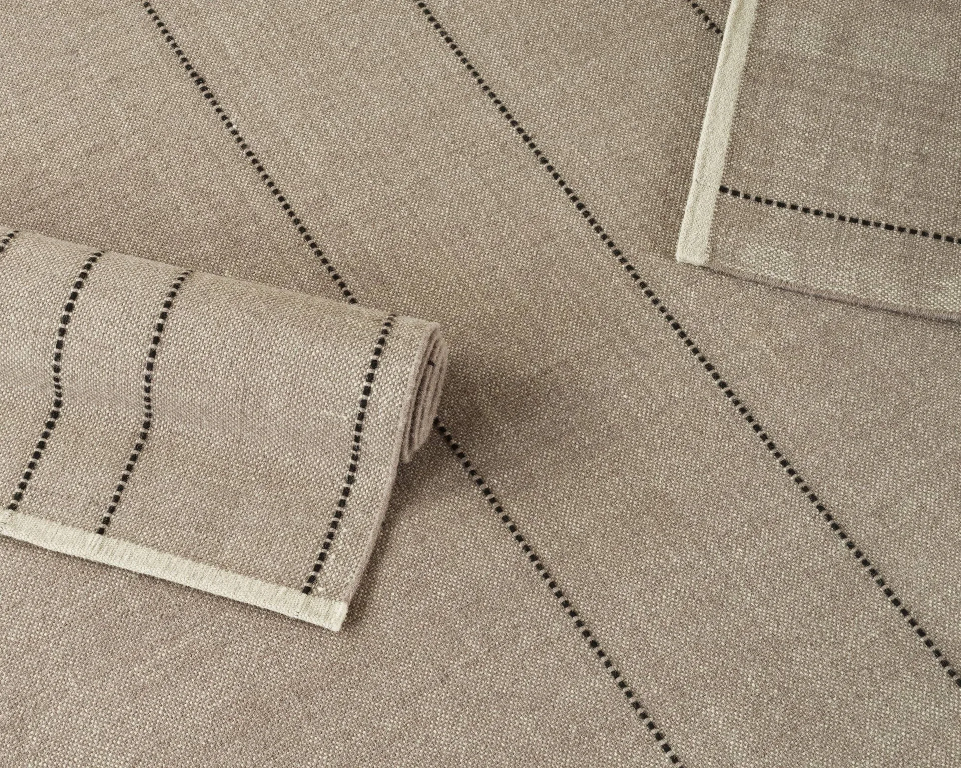 Seam ラグ, Grey tones, 200x300 cm Normann Copenhagen | ノーマンコペンハーゲン