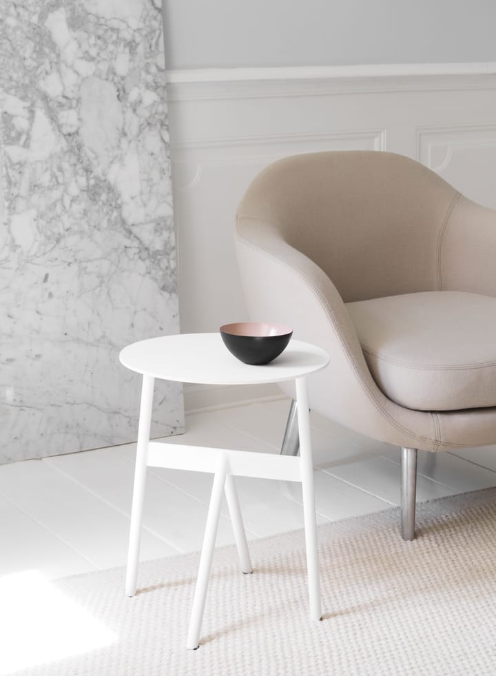 Stock Table サイドテーブル Ø37 cm H:46 cm, White Normann Copenhagen | ノーマンコペンハーゲン