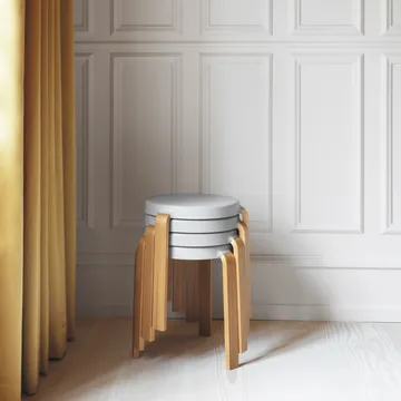 Tap ラウンド スツール - Grey-oak, Ø41x43 cm - Normann Copenhagen | ノーマンコペンハーゲン