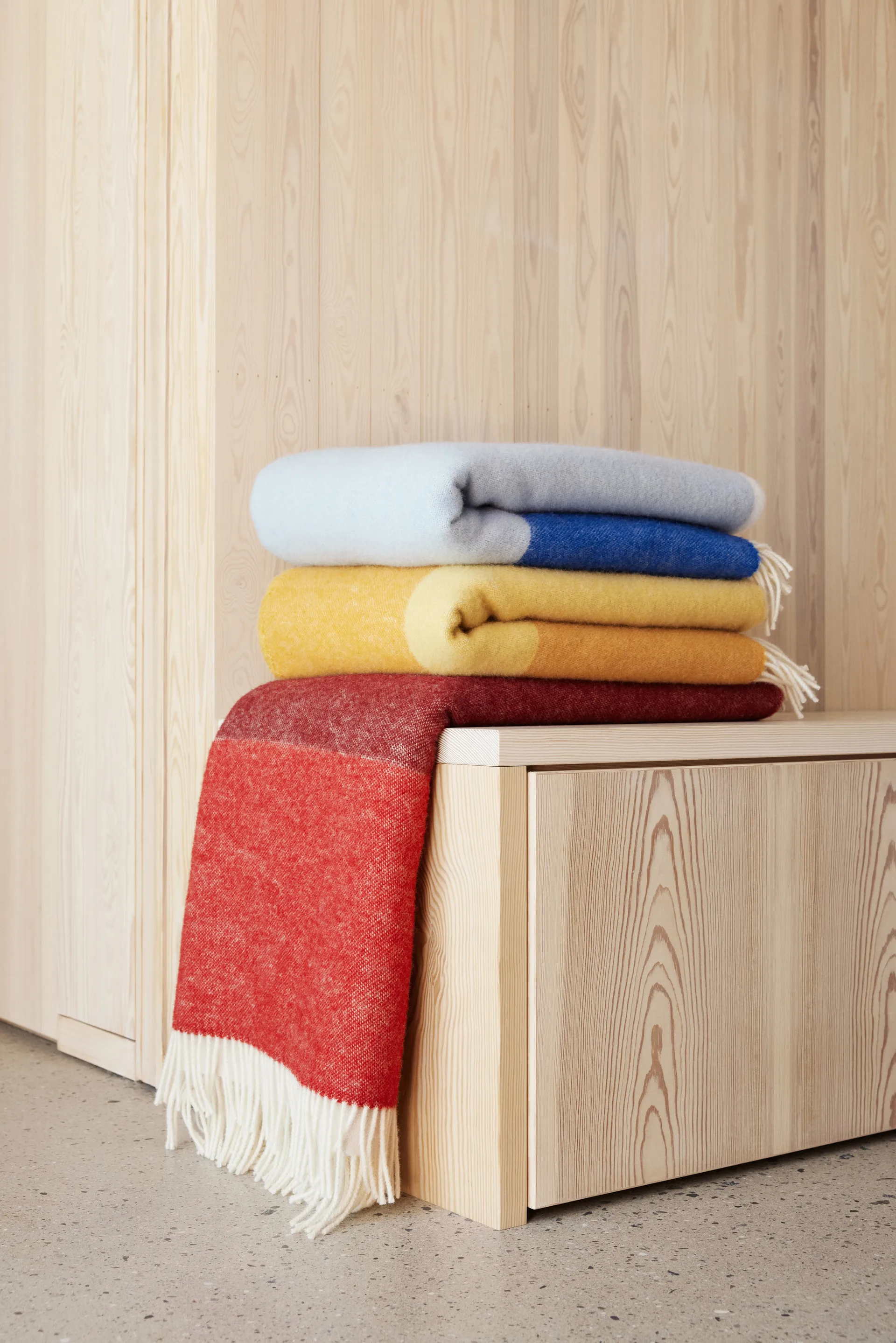 Echo スロー 130x170 cm, Yellow Northern | ノーザン