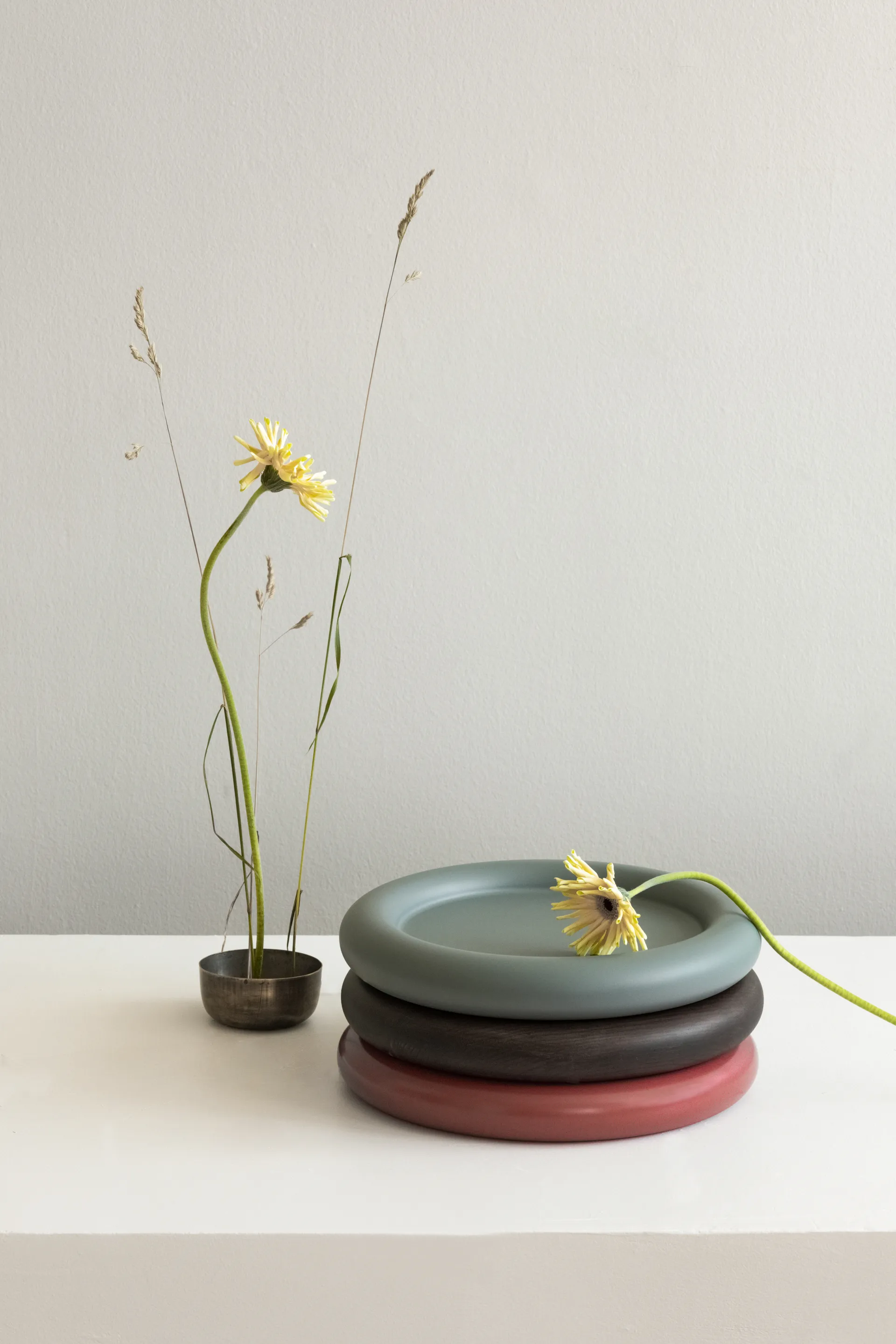 Observe トレイ Ø32 cm, Dusty green Northern | ノーザン