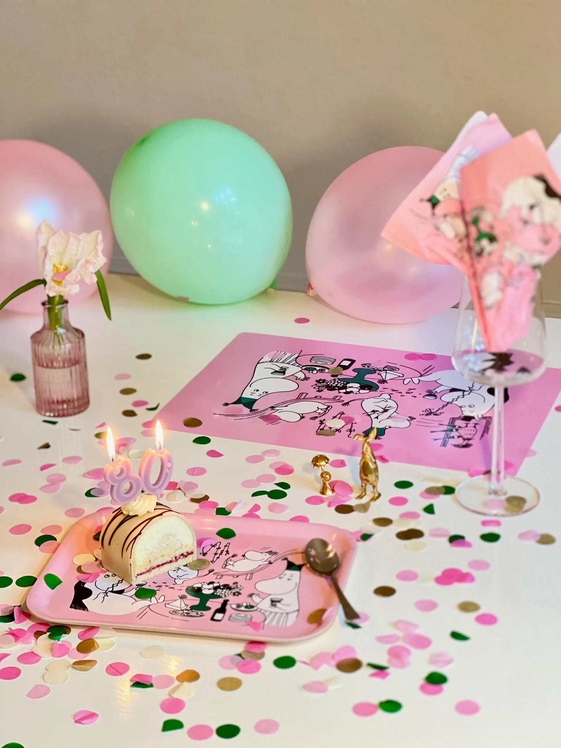 ムーミン 80 テーブルマット 27.5x40 cm, Pink Opto Design | オプトデザイン