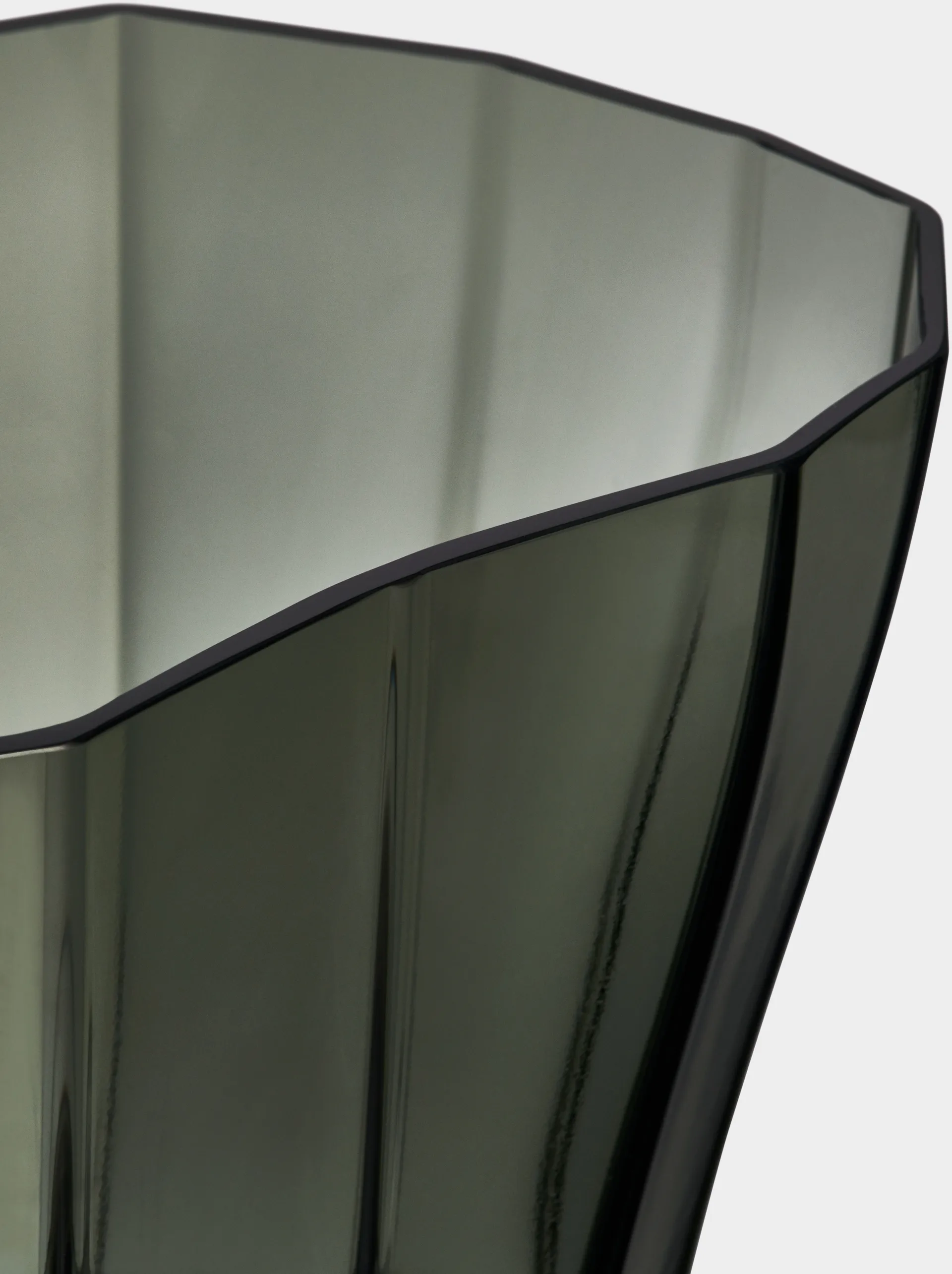 Reed 花瓶 17.5 cm, Moss green Orrefors | オレフォス