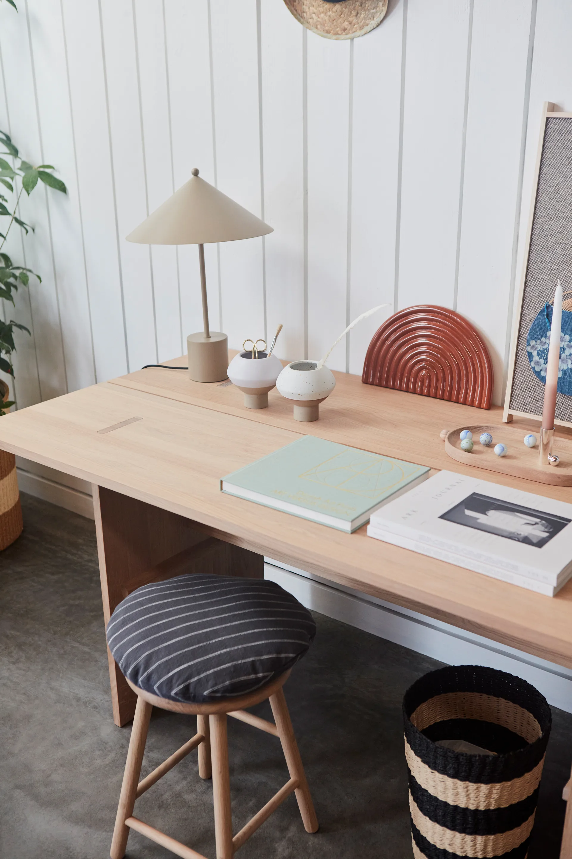 Kyoto クッション round Ø40 cm, Anthracite OYOY | オイオイ