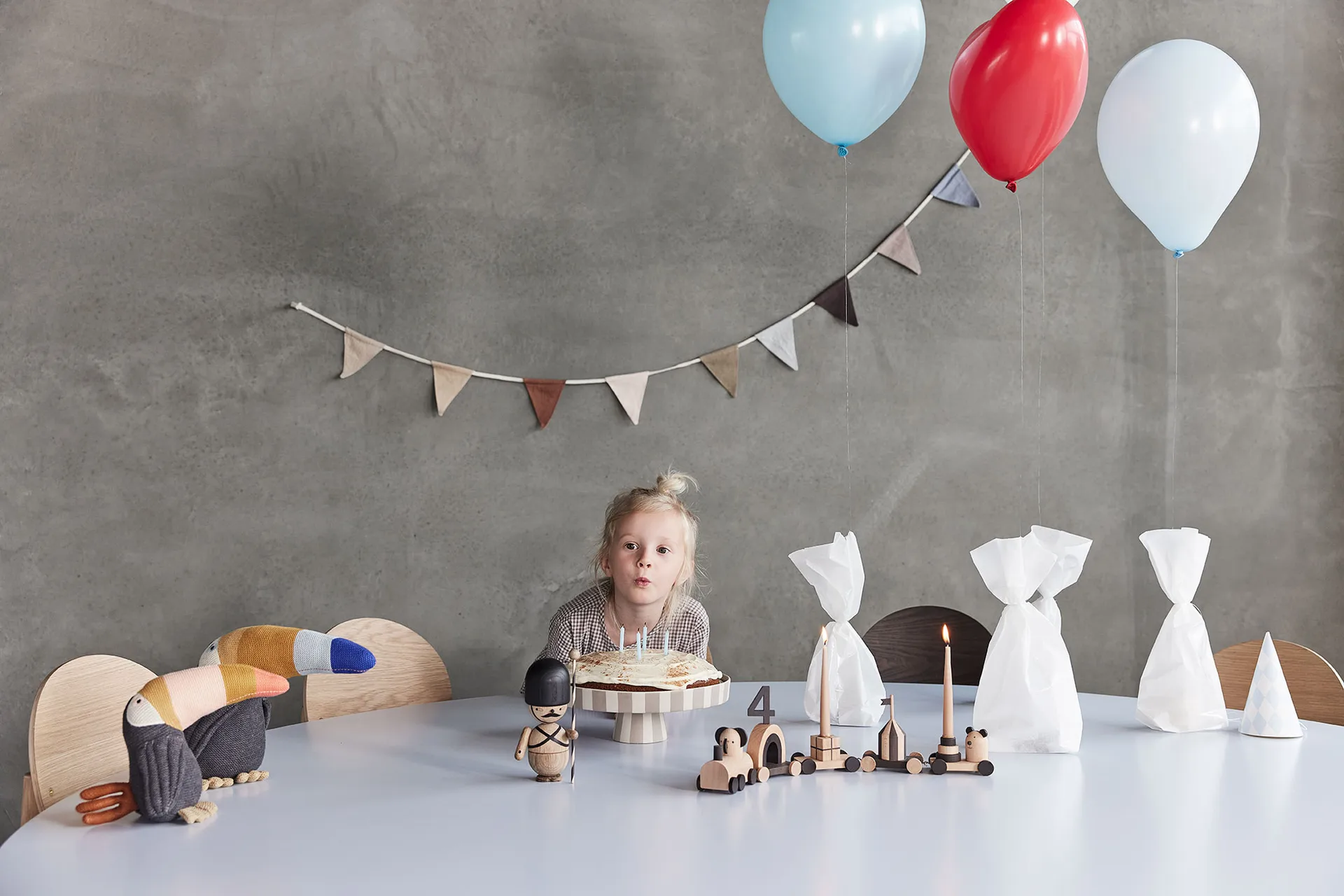 Toby Toucan ぬいぐるみ, Anthracite-blue OYOY | オイオイ