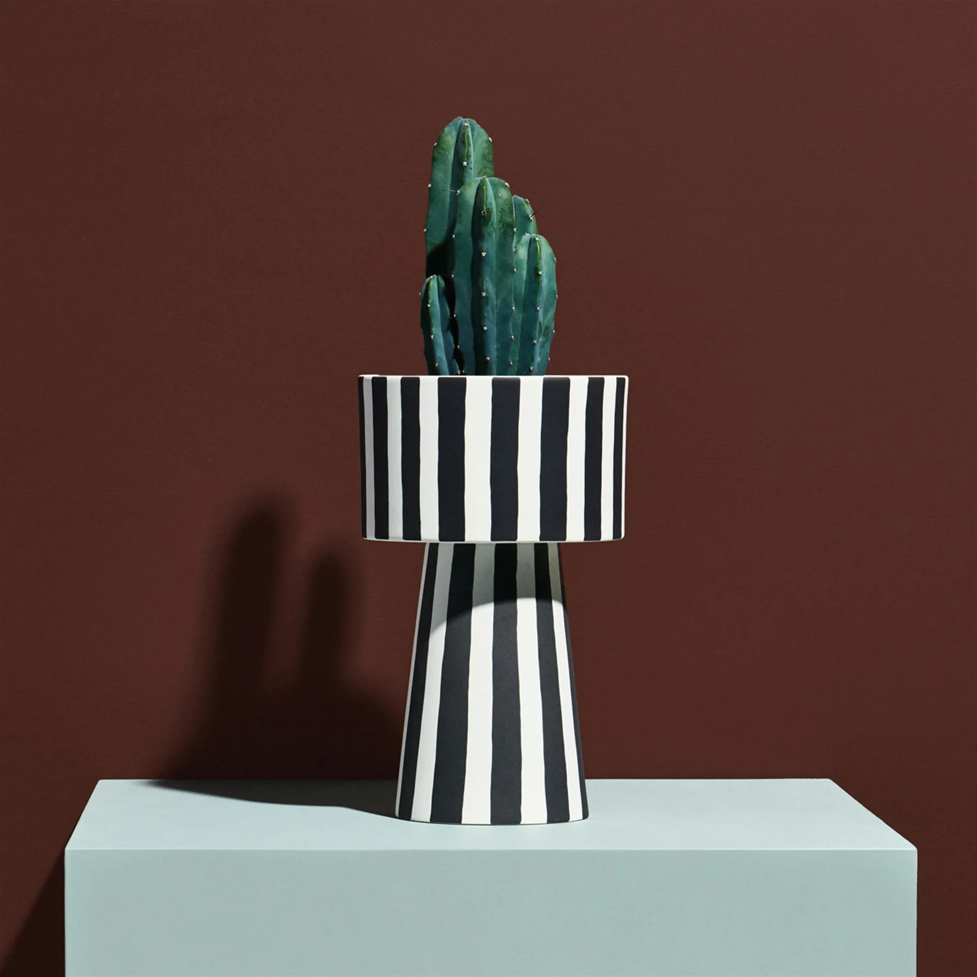 Toppu 植木鉢, black-white OYOY | オイオイ