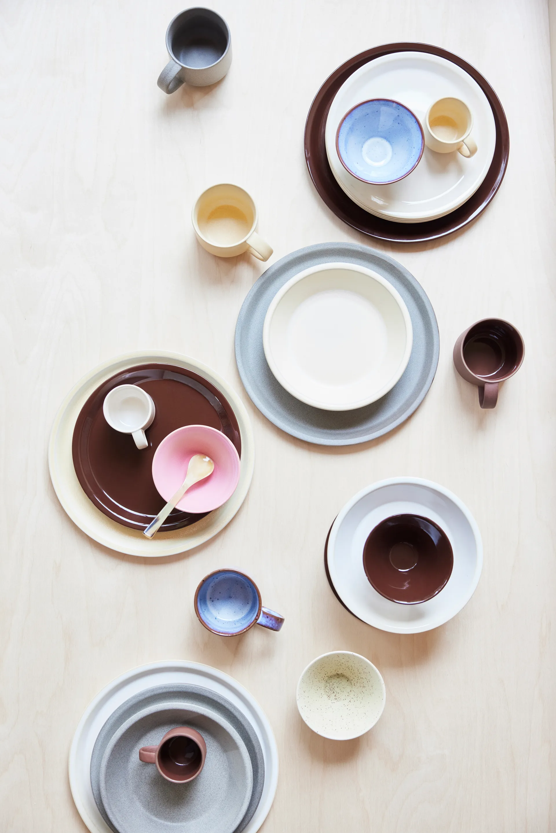 Yuka ランチプレート Ø22 cm 2枚セット, Butter OYOY | オイオイ