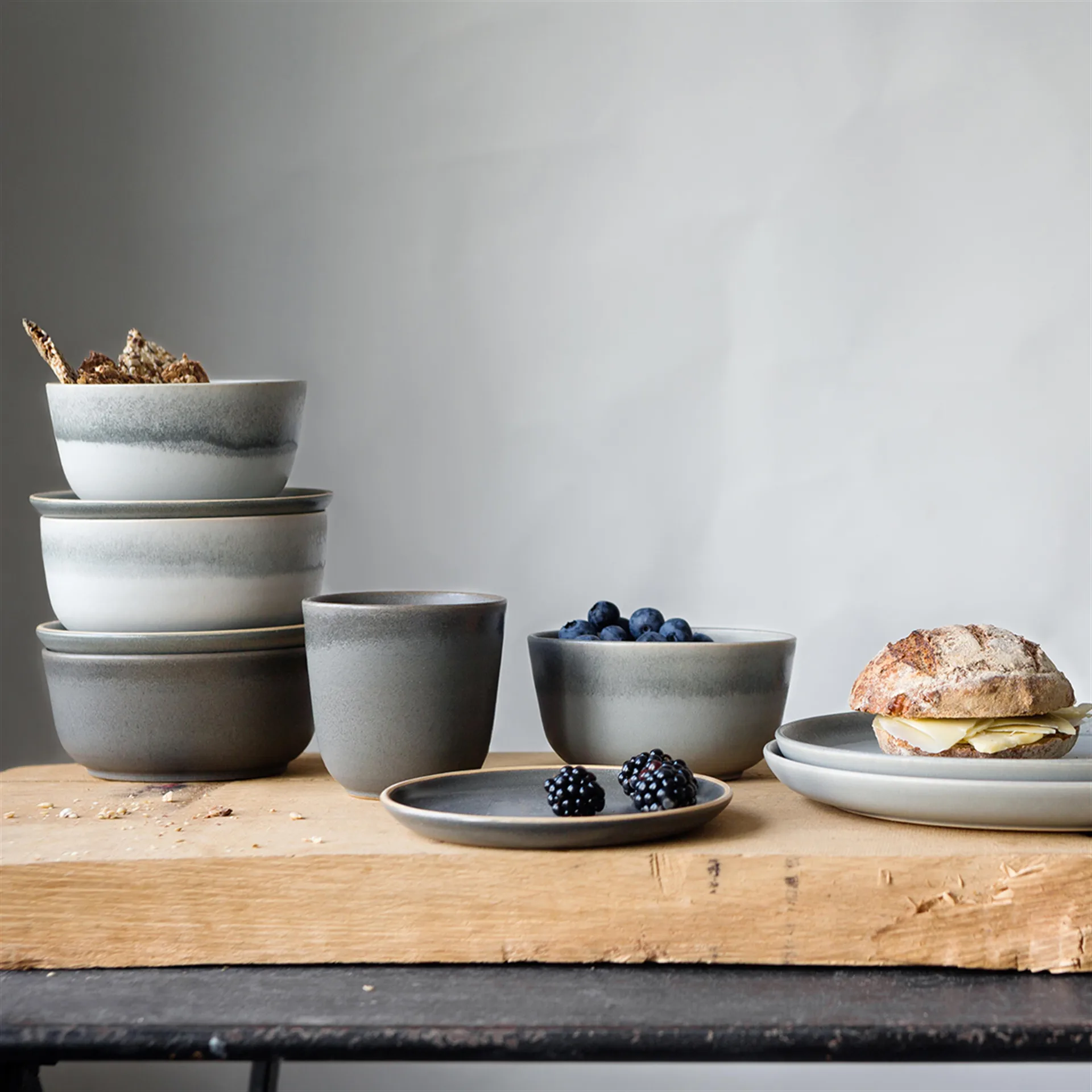 Morgon グレー ボウル ラージ, lime stone Paradisverkstaden