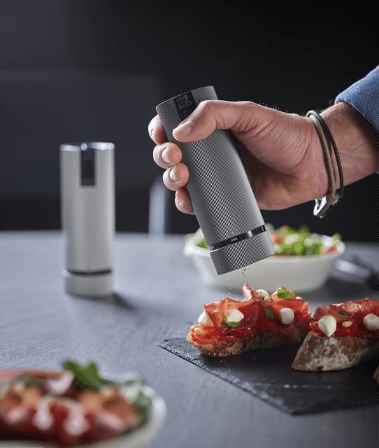 Peugeot | プジョー からのLine 電動 スパイスグラインダー 2個 Peugeot | プジョー からのLine 電動 スパイスグラインダー 2個