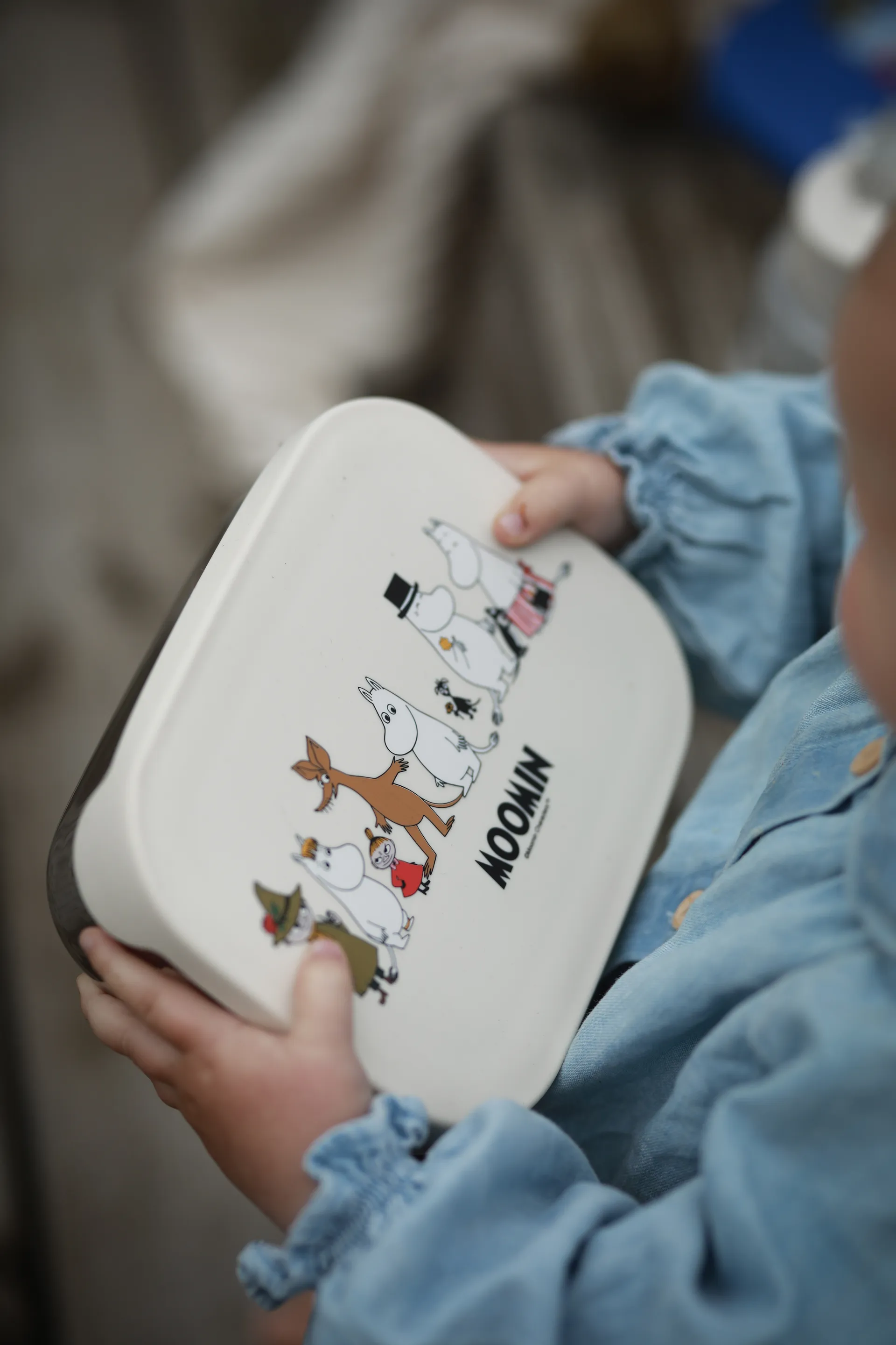 ムーミンファミリー ランチボックス ティン 13x17 cm, Beige Rätt Start