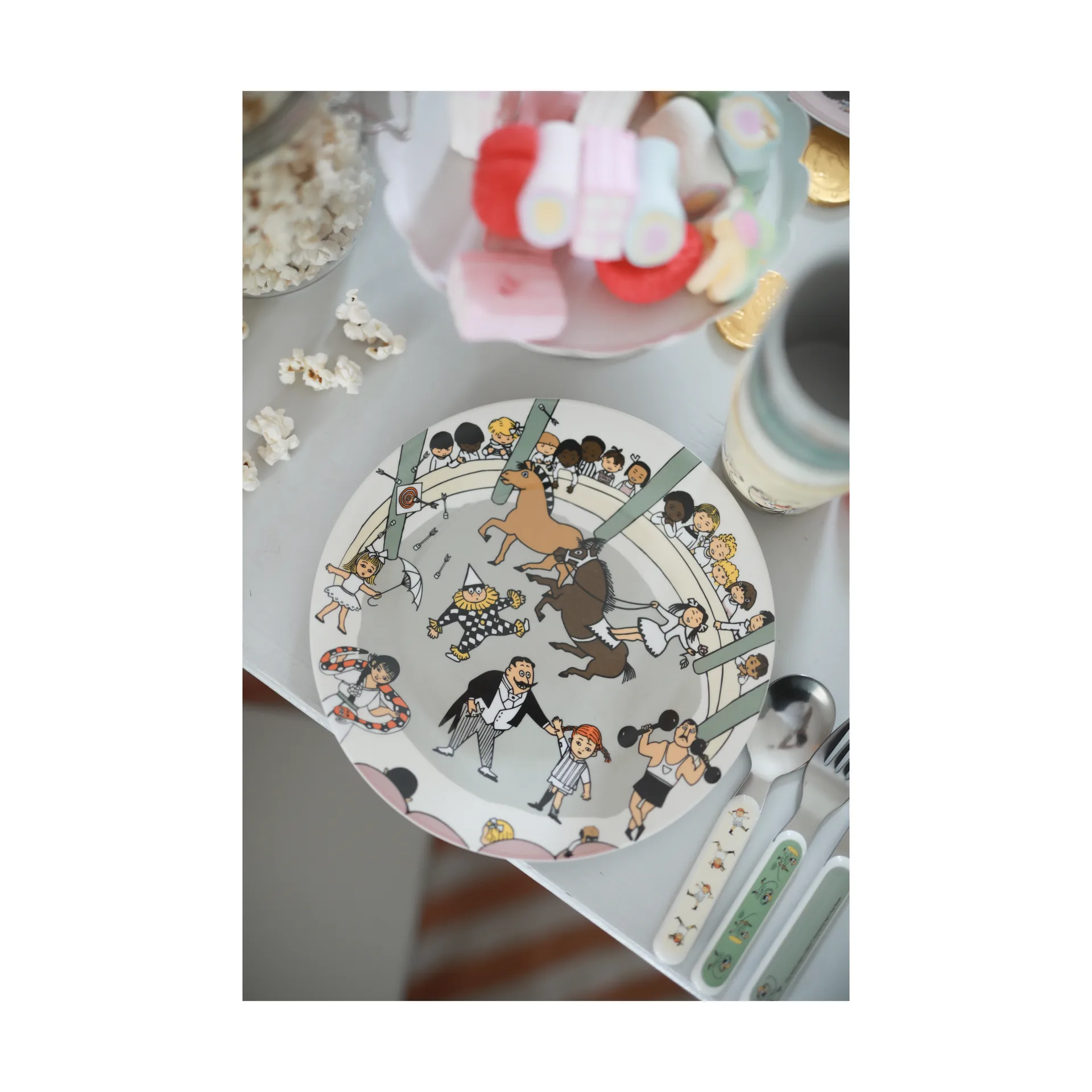 ピッピ サーカス プレート Ø20 cm, Multi Rätt Start