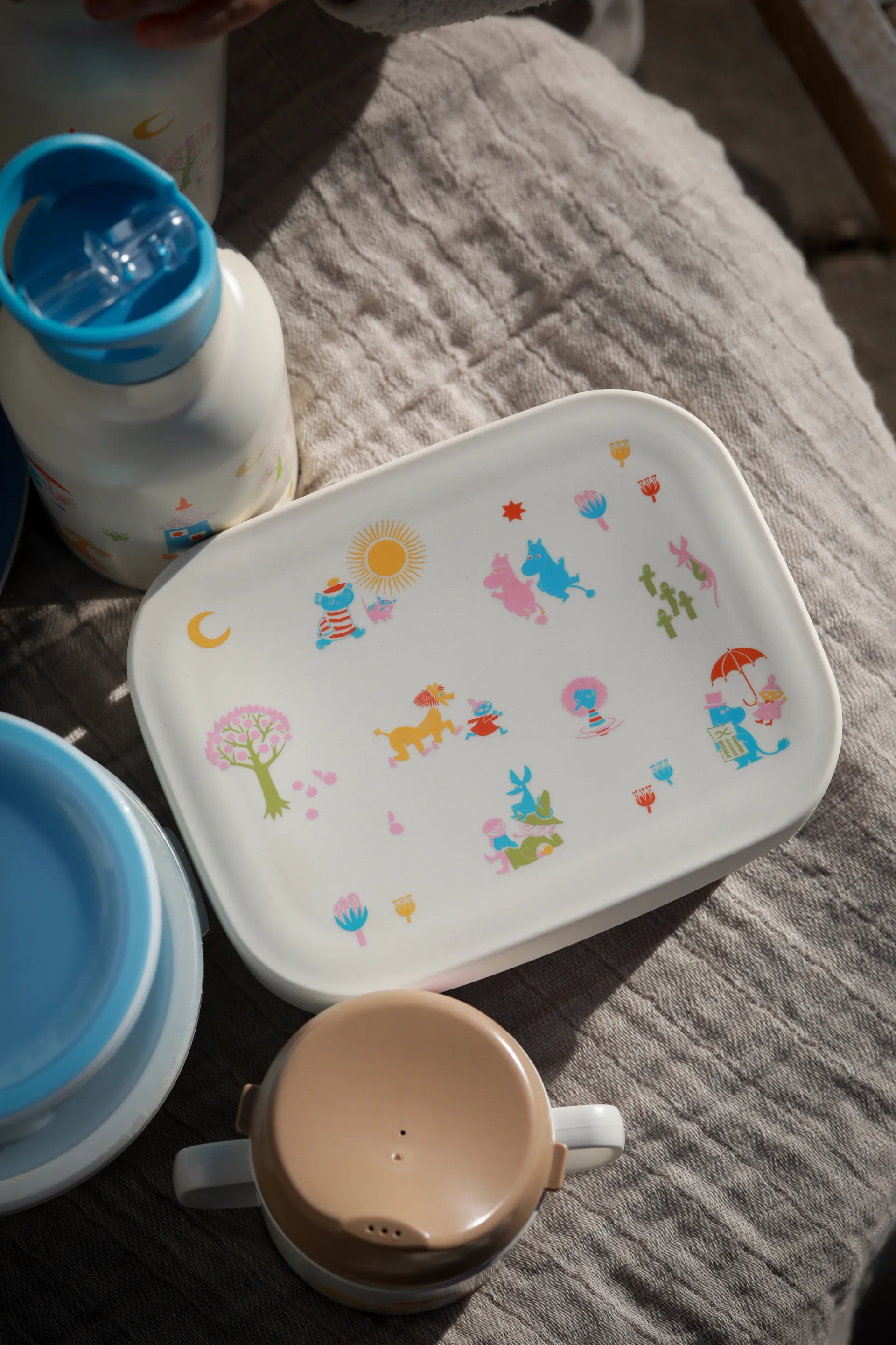 ムーミン 80 ランチボックス メタル 13x17 cm, Beige Rätt Start