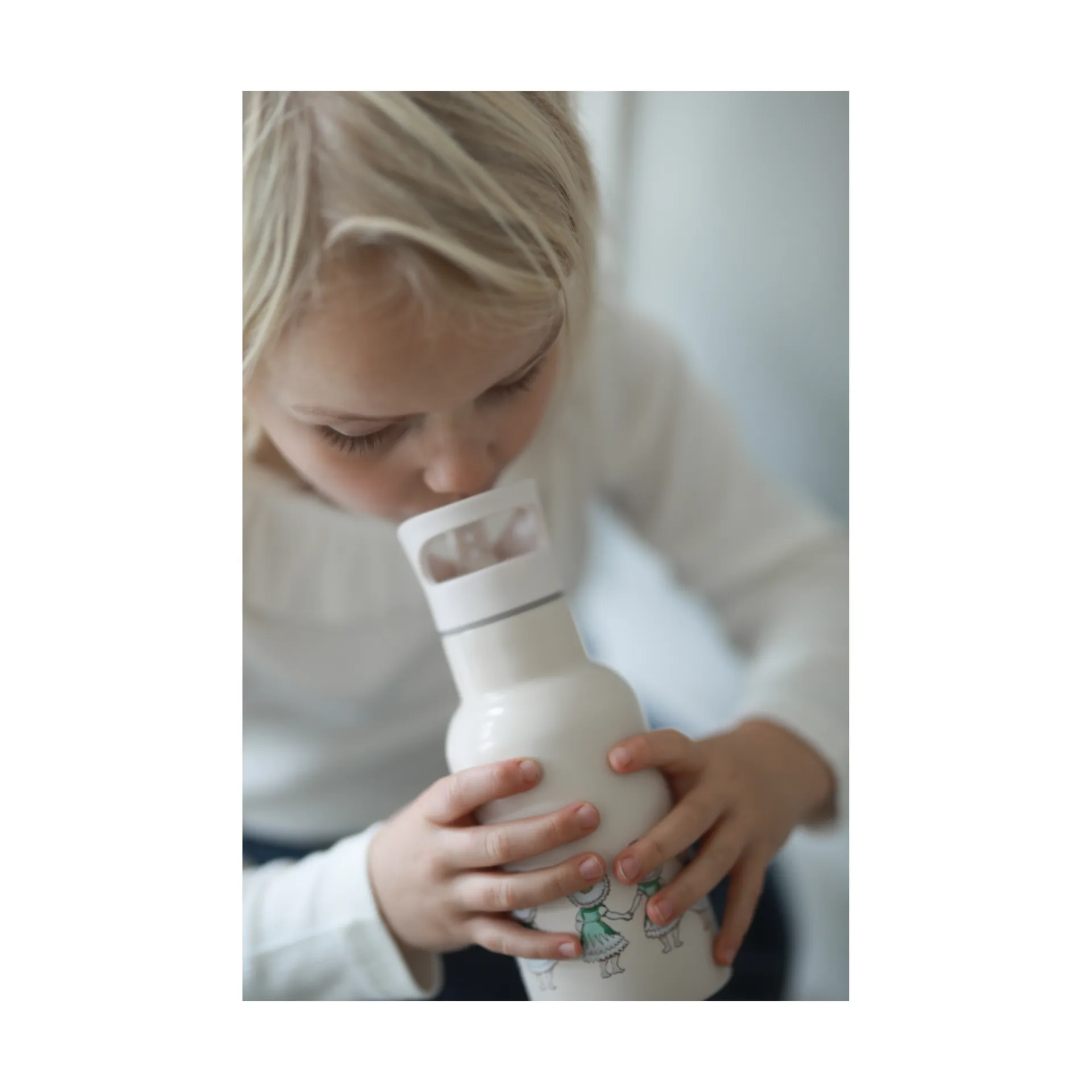 Elsa Beskow Blomsterfesten 水筒 34 cl, White Rätt Start