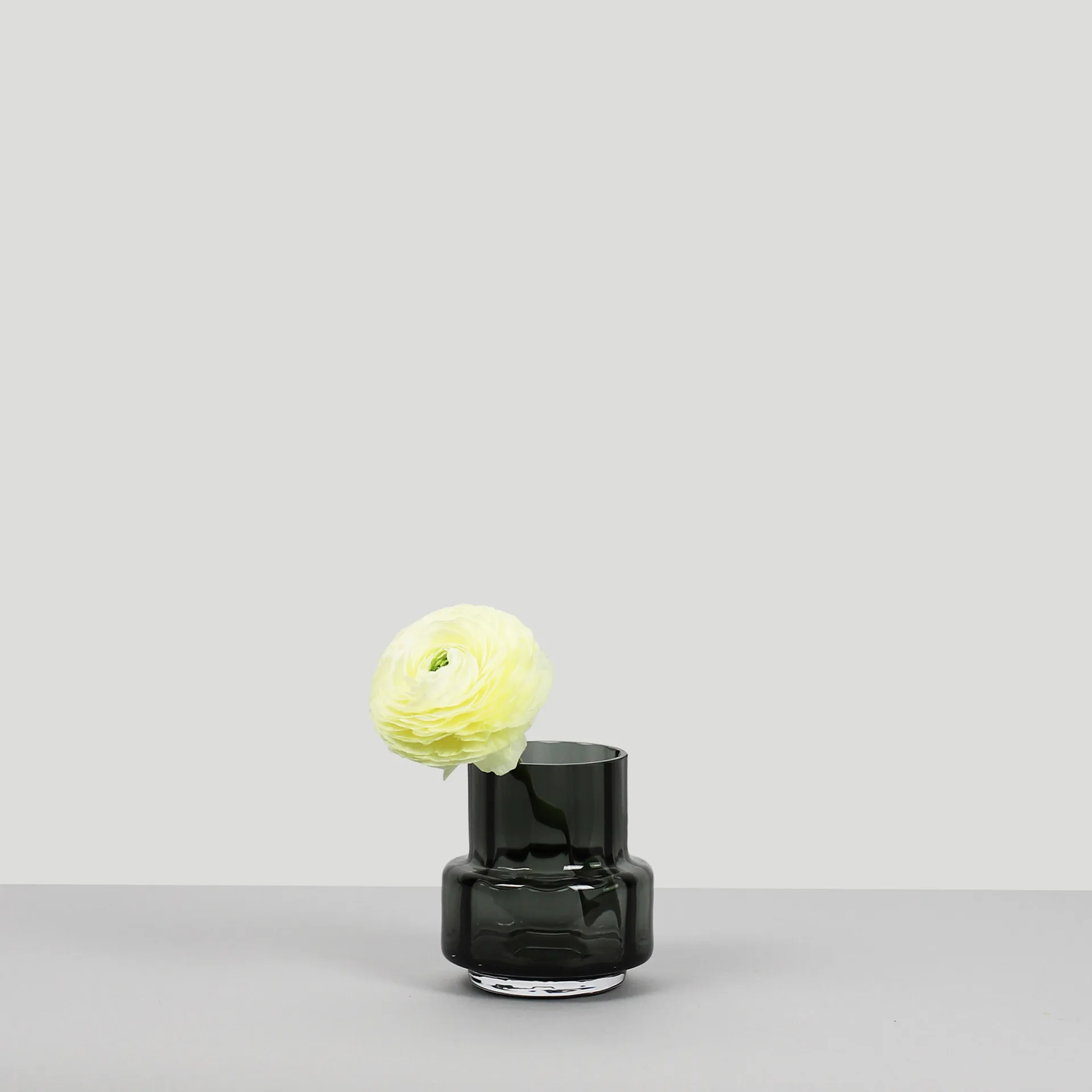 Hurrican reflection ティーライト no 25, Smoked Grey Ro Collection | ロ コレクション