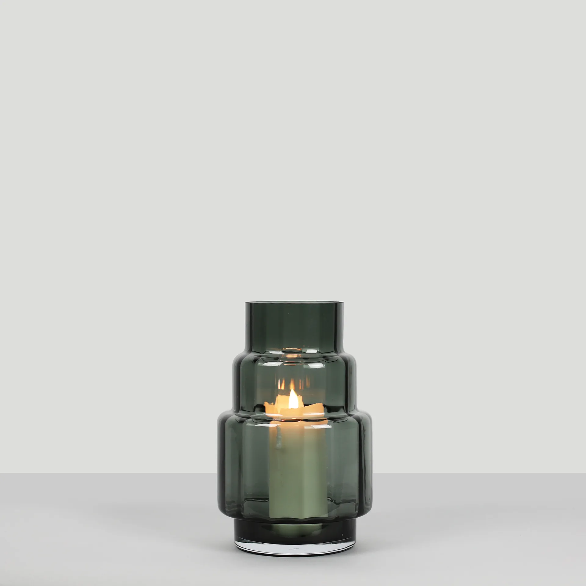 Hurricane reflections no 69, Smoked Grey Ro Collection | ロ コレクション