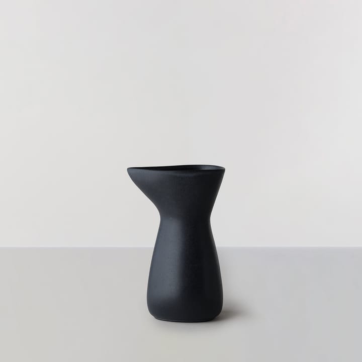 Jug no. 58 Large - Lava stone - Ro Collection | ロ コレクション