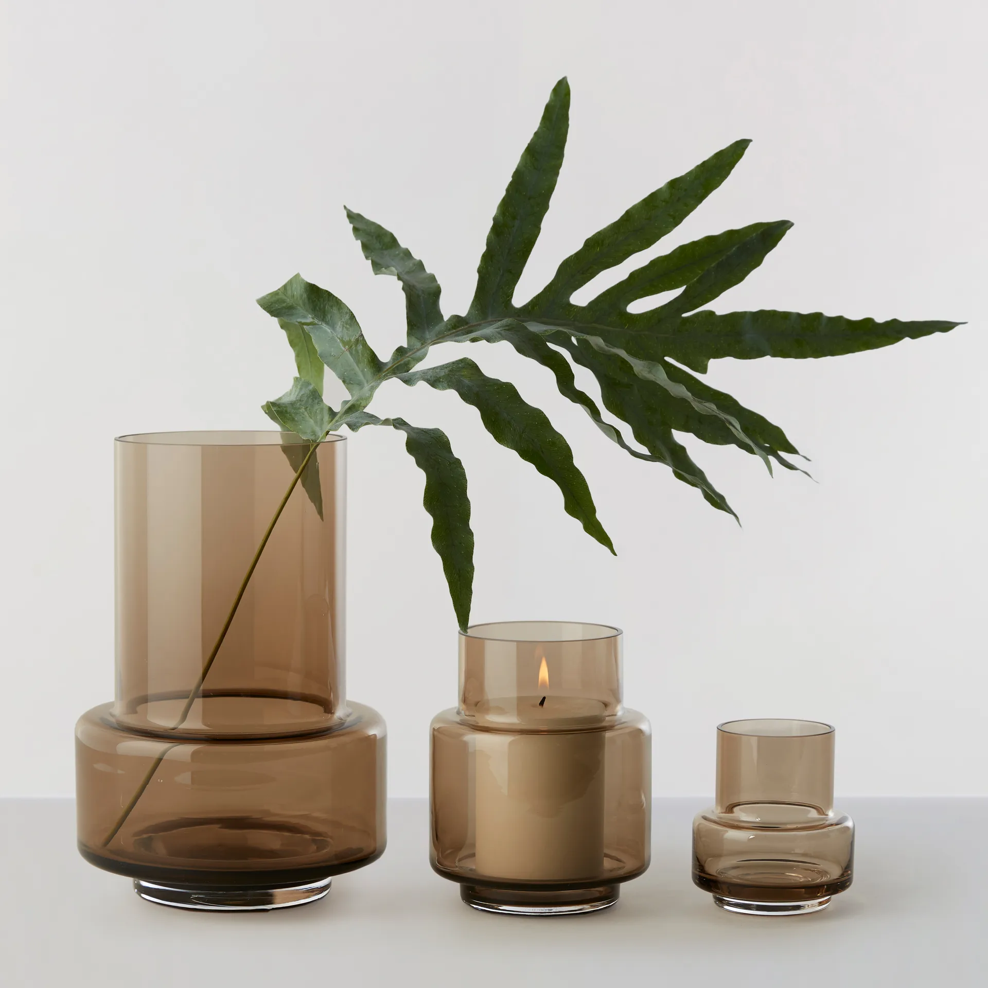 ハリケーン ティーライト no. 25, sepia brown Ro Collection | ロ コレクション