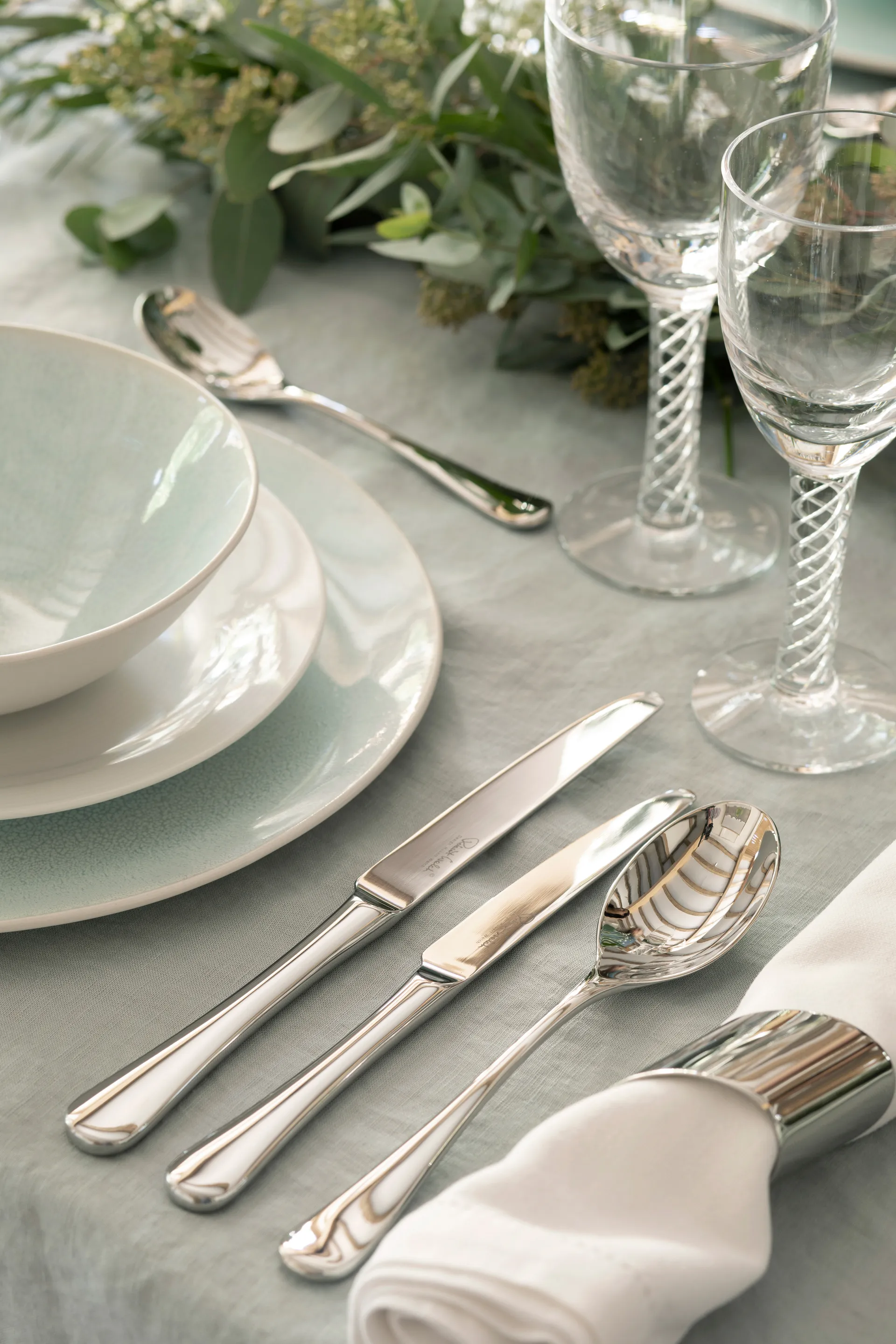 Radford カトラリー ミラー, 42 pieces Robert Welch | ロバート ウェルチ