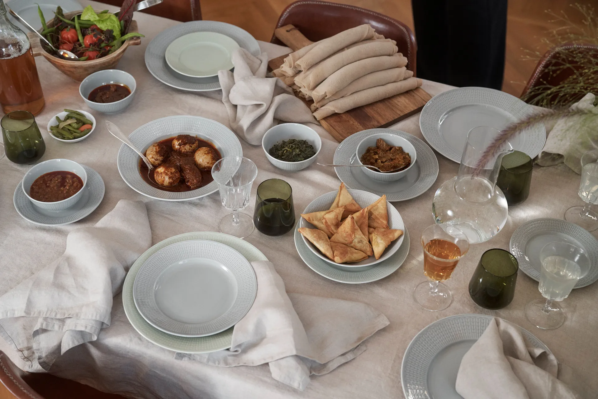 Swedish Grace / スウェディッシュグレース サイドプレート Ø17 cm, snow (white) Rörstrand | ロールストランド