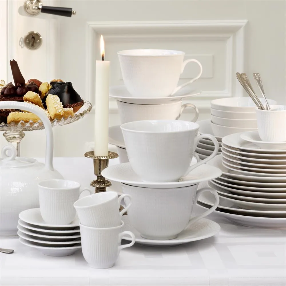 Swedish Grace / スウェディッシュグレース ディーププレート Ø19 cm, snow (white) Rörstrand | ロールストランド