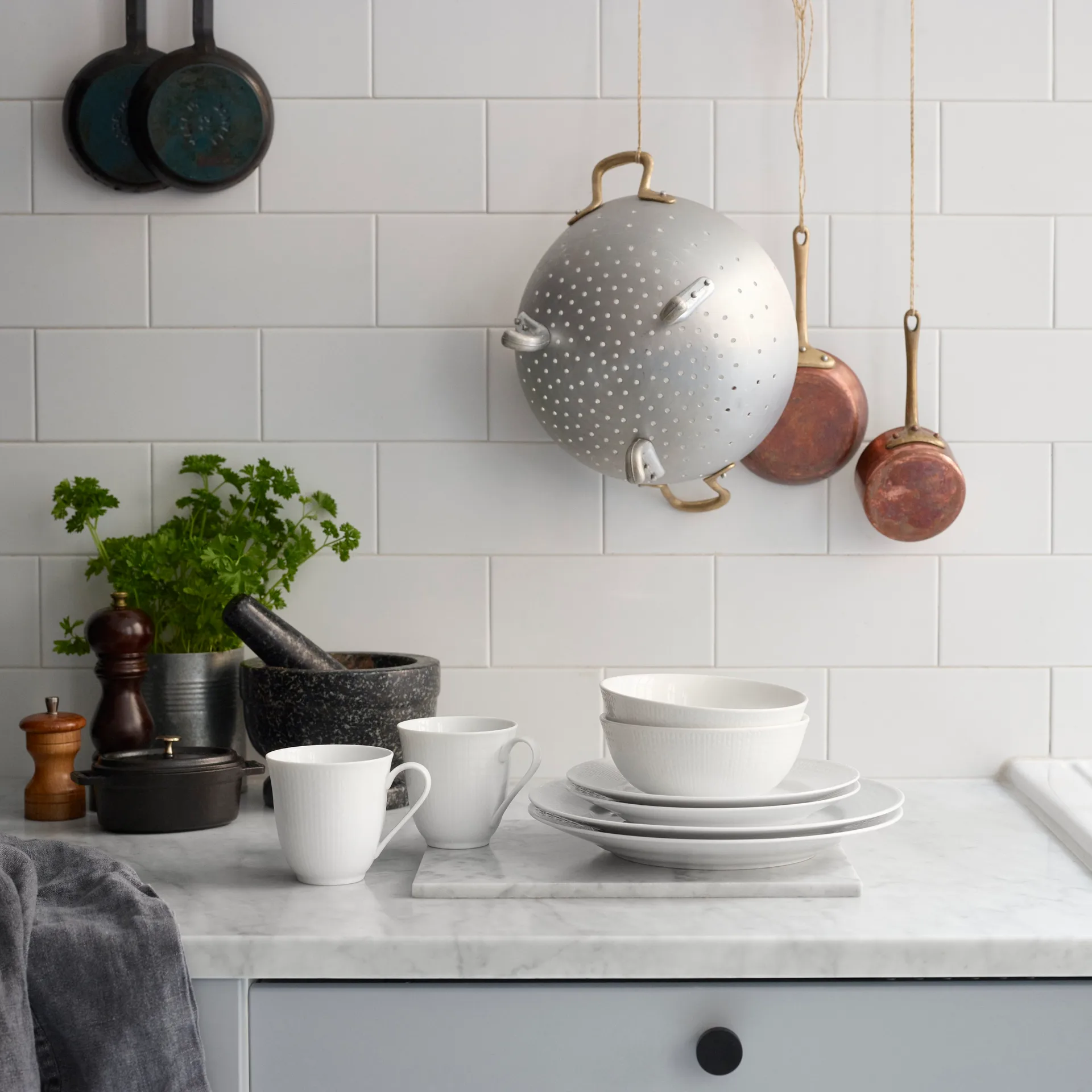 Swedish Grace/スウェディッシュグレース プレート 21 cm, 6パック snow (white) Rörstrand | ロールストランド