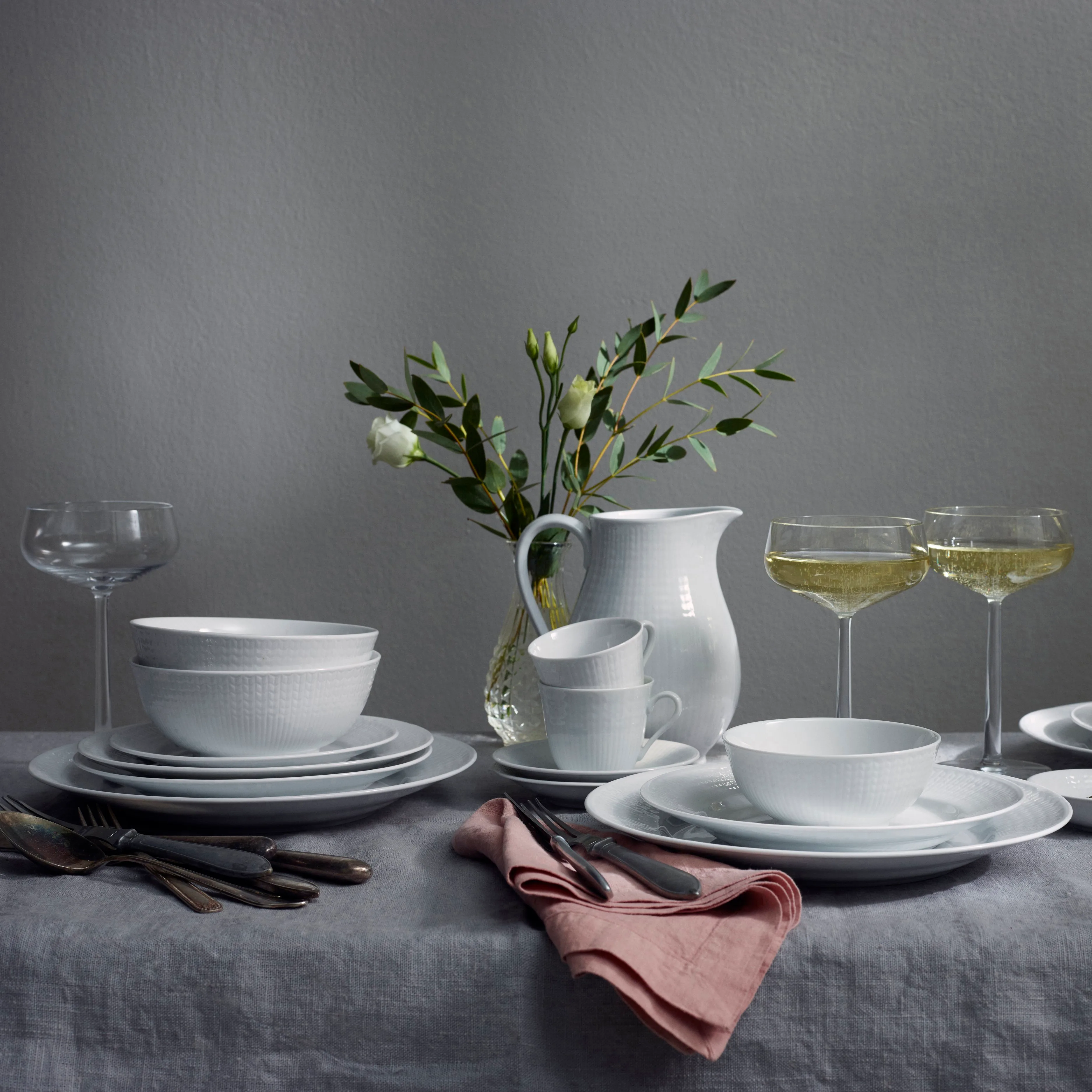 Rörstrand | ロールストランド からのSwedish Grace/スウェディッシュ