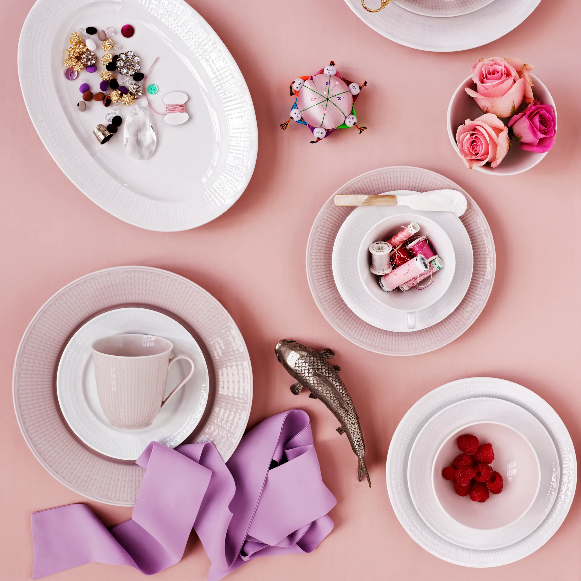 Swedish Grace / スウェディッシュグレース プレート Ø27 cm, ice (light blue) Rörstrand | ロールストランド