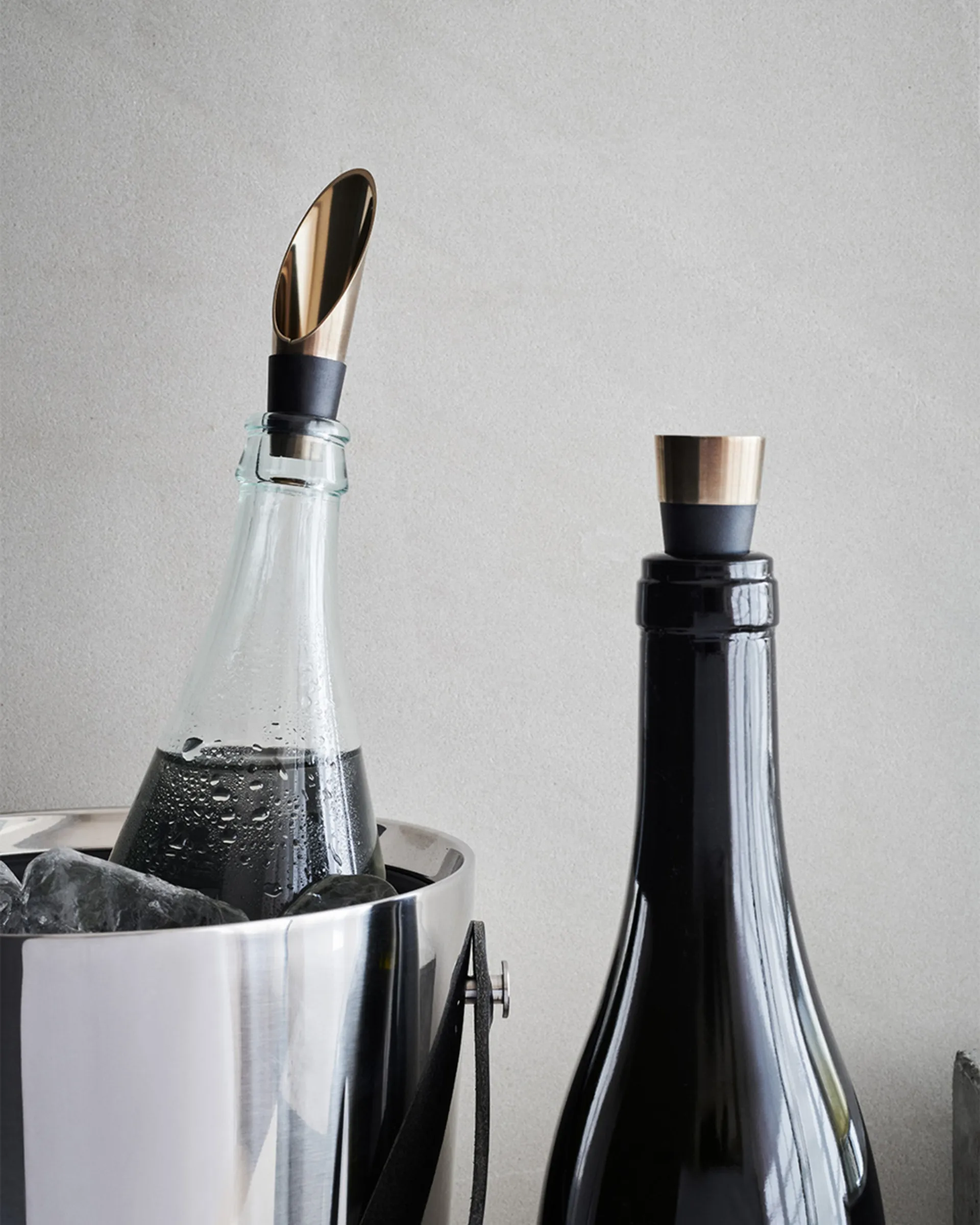 Grand Cru Bareware ワイン コルク栓＆ ポアラー セット, Black-patinated steel Rosendahl | ロゼンダール