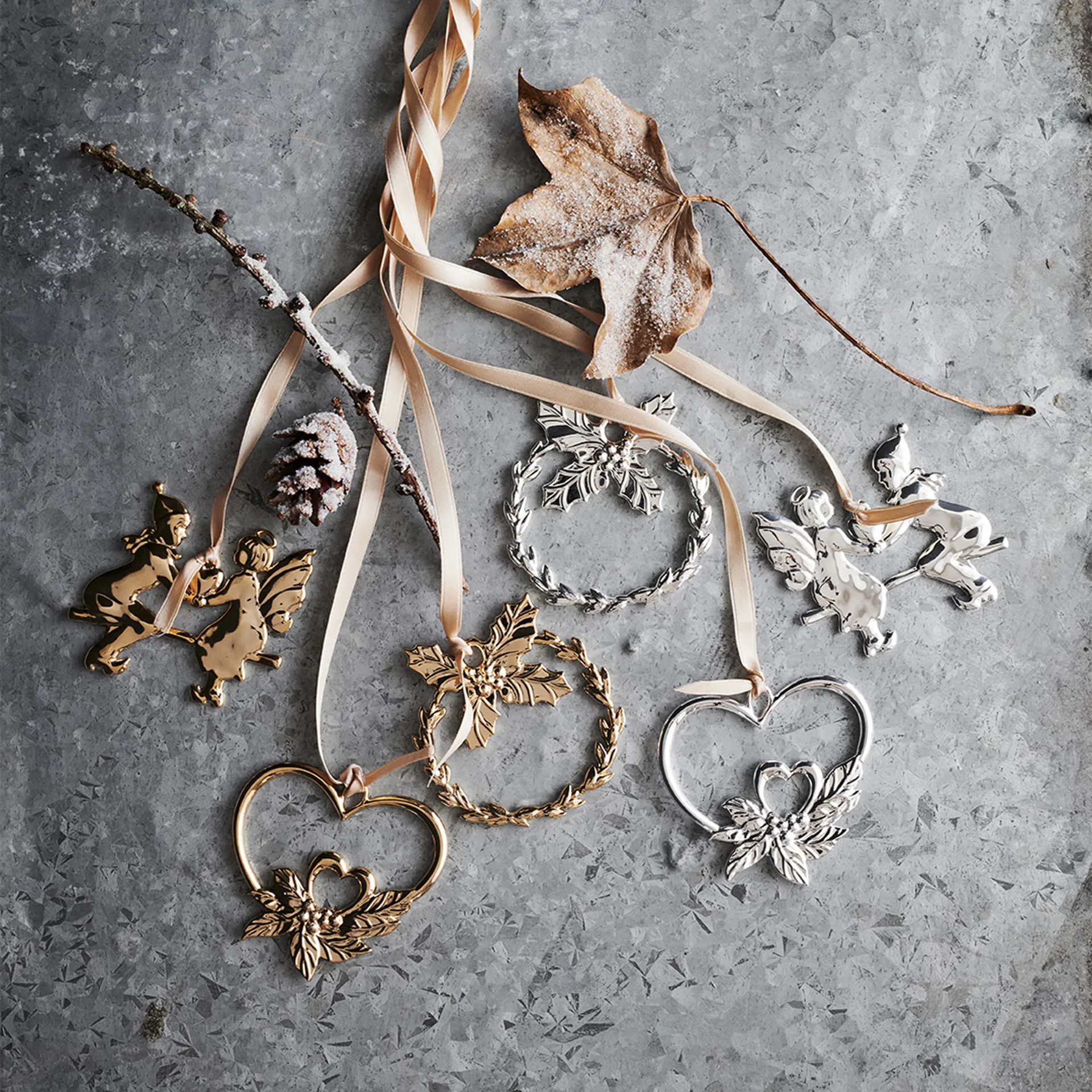 Karen Blixen ハンギング クリスマスオーナメント double heart, Silver plated Rosendahl | ロゼンダール