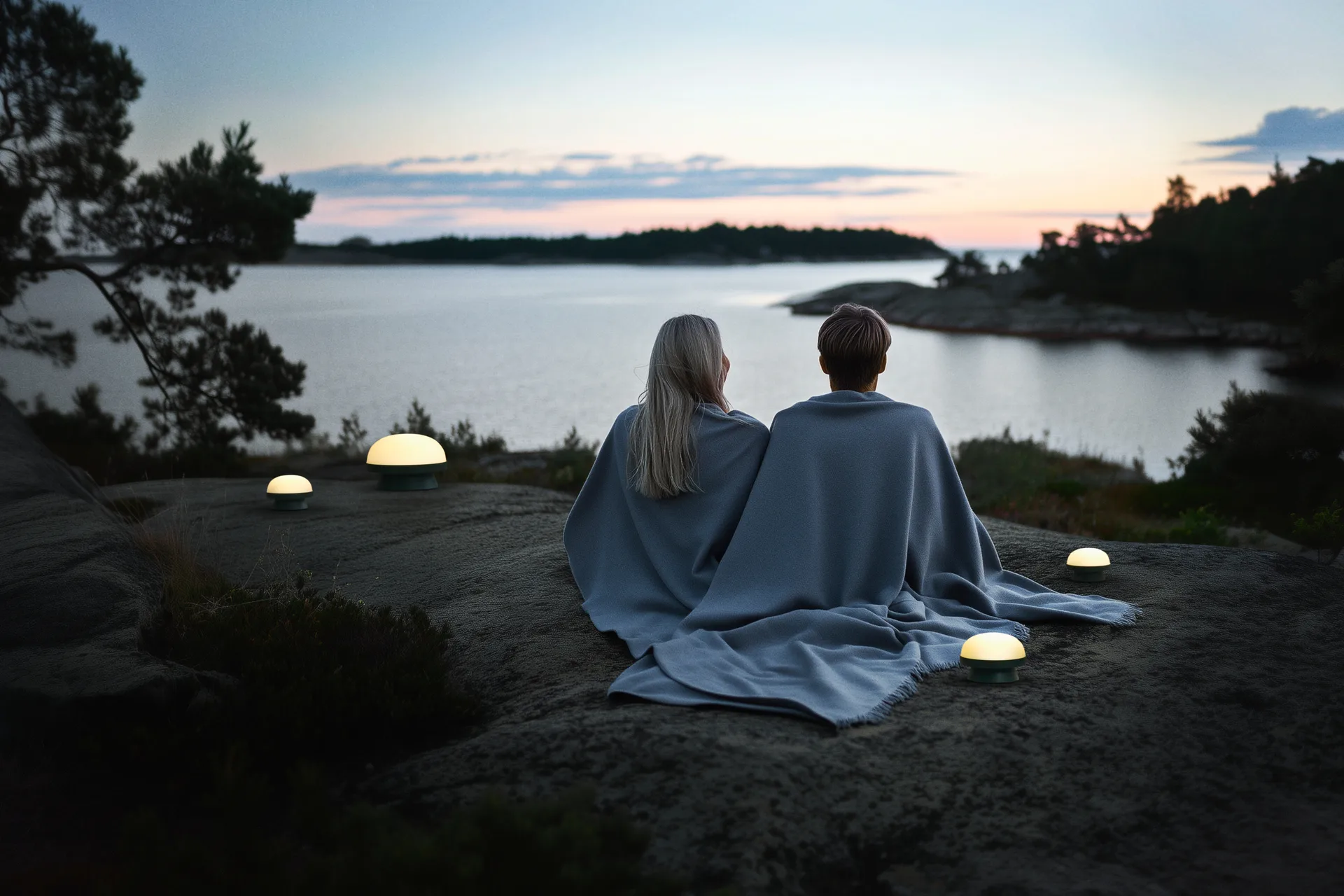 Soft Spot ドッツ ソーラーランプ Ø11.5 cm, Forest green Rosendahl | ロゼンダール