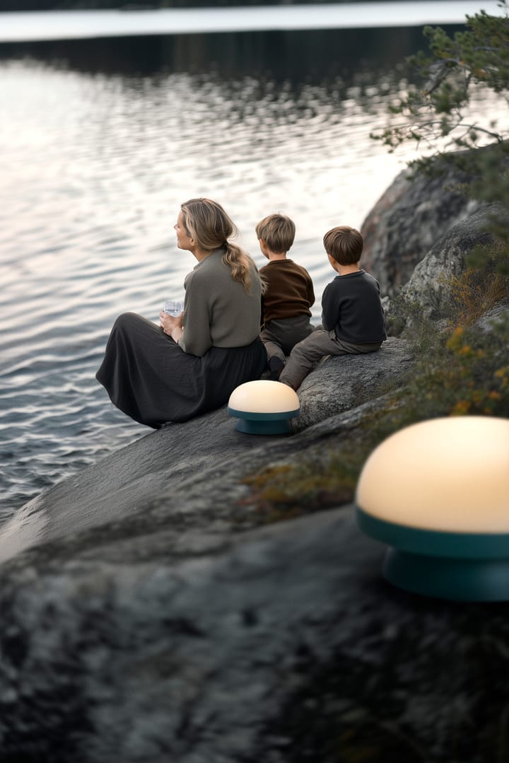 Soft Spot dots ソーラーランプ Ø21 cm, Forest green Rosendahl | ロゼンダール