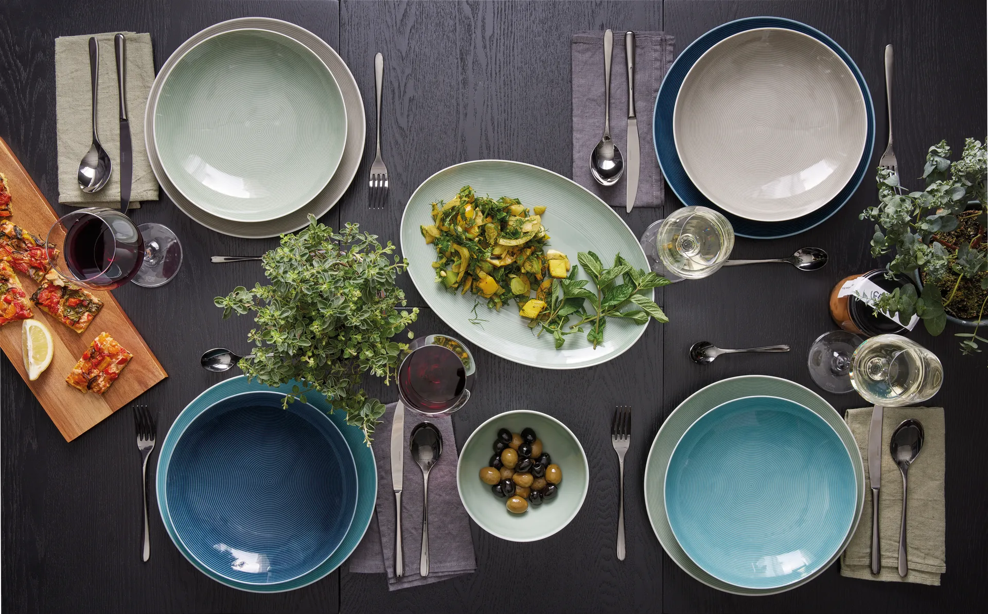 Loft サービングディッシュ - オーバル モスグリーン, 24x34 cm Rosenthal | ロゼンダール