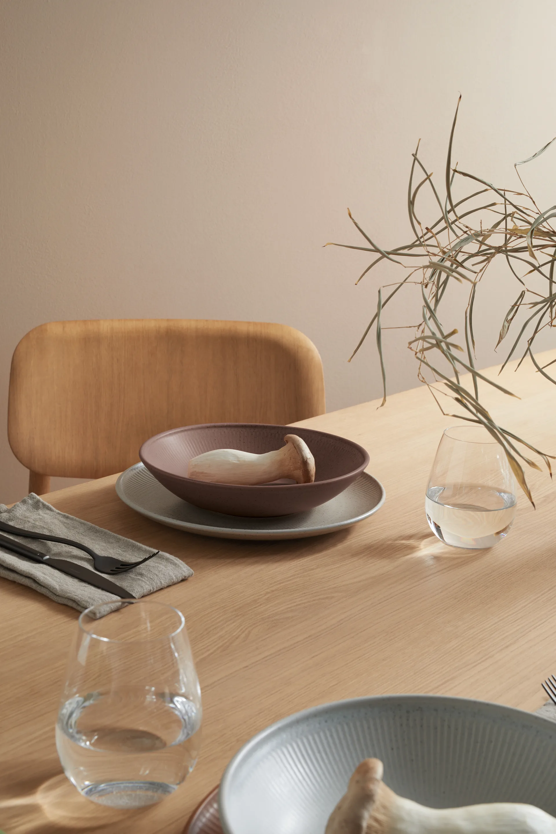 Thomas Clay ディーププレート Ø23 cm, Rust Rosenthal | ロゼンダール