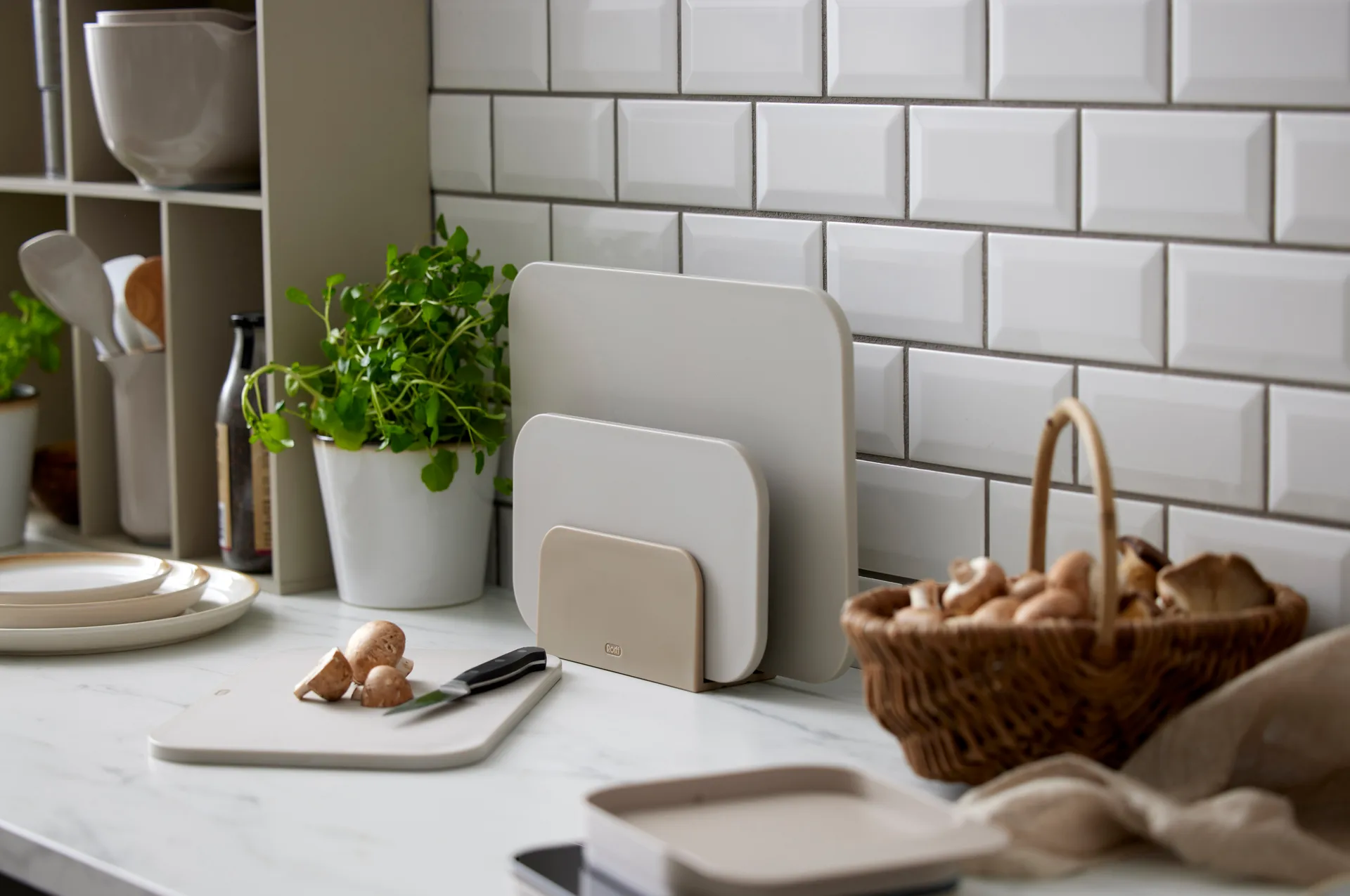 Choptima カッティングボード L 25.5x35.5 cm, Humus Rosti | ロスティ