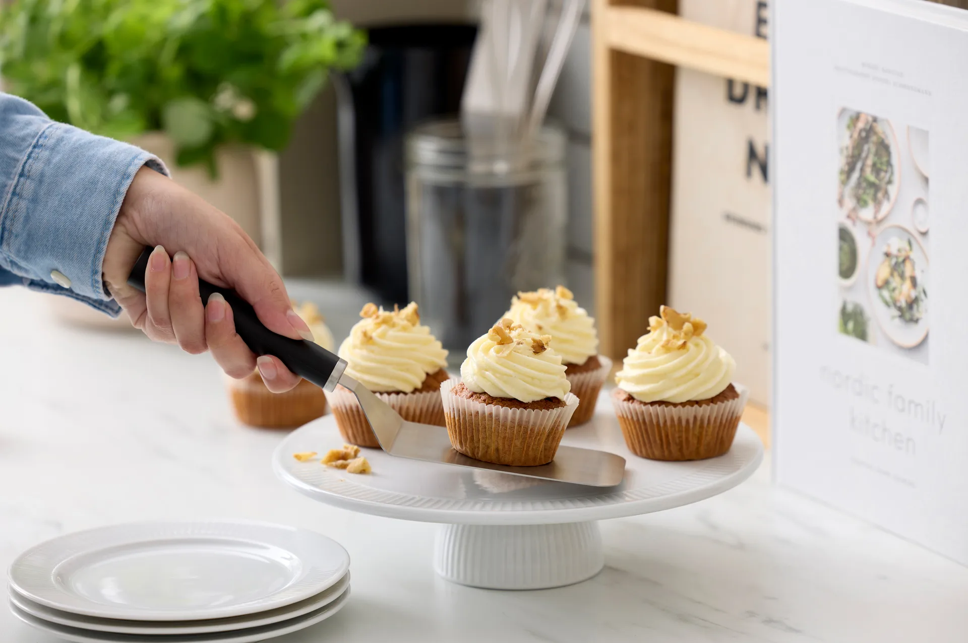 Emma パレットナイフ ワイド スチール 26 cm, Black Rosti | ロスティ