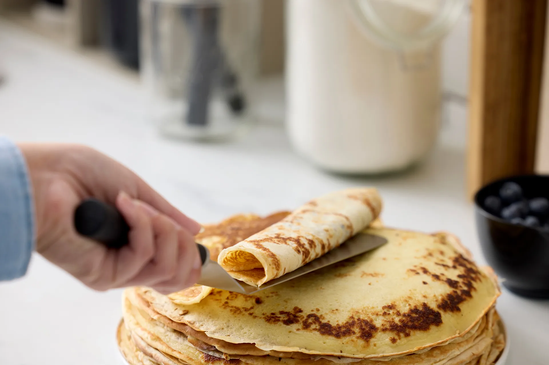 Emma パレットナイフ ナロー スチール 33 cm, Black Rosti | ロスティ