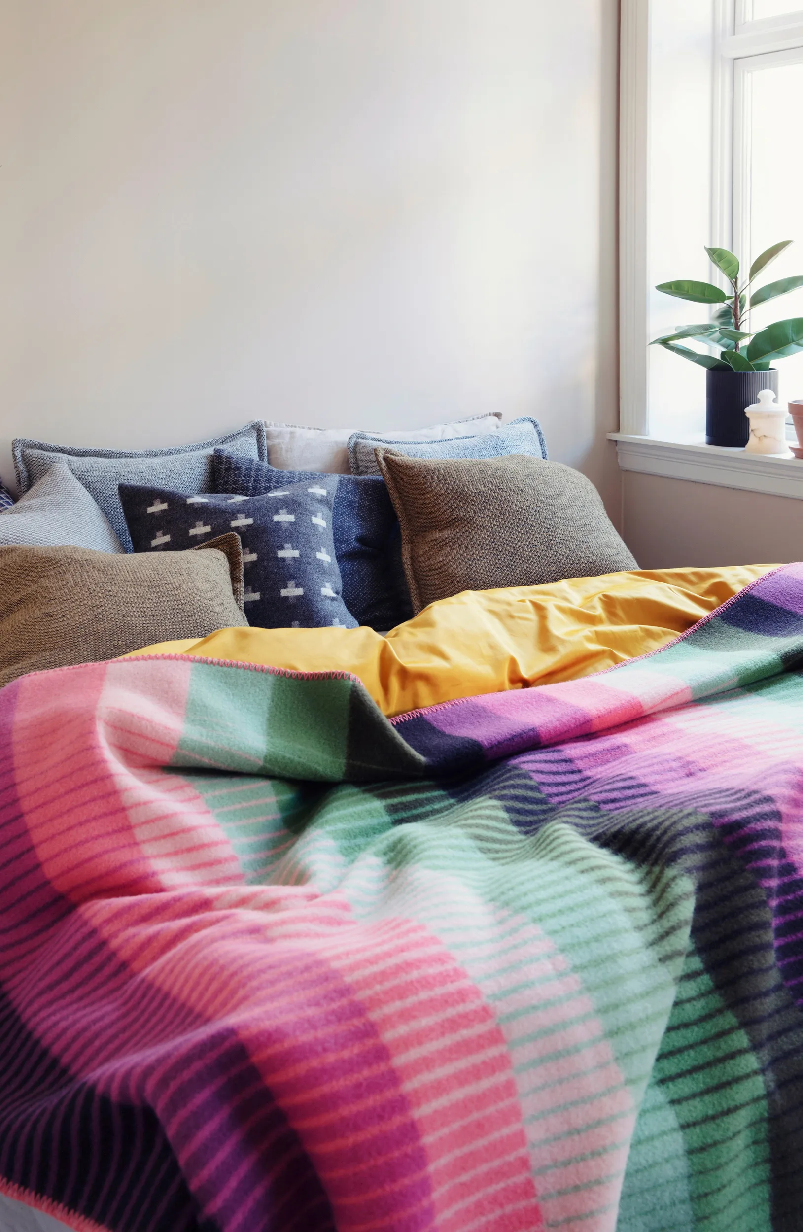 Åsmund グラディエントブランケット 135x200 cm, Pink-green Røros Tweed
