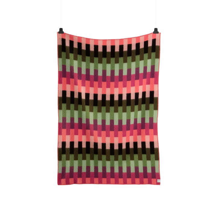 Åsmund bold ブランケット 135x200 cm - Pink-green - Røros Tweed