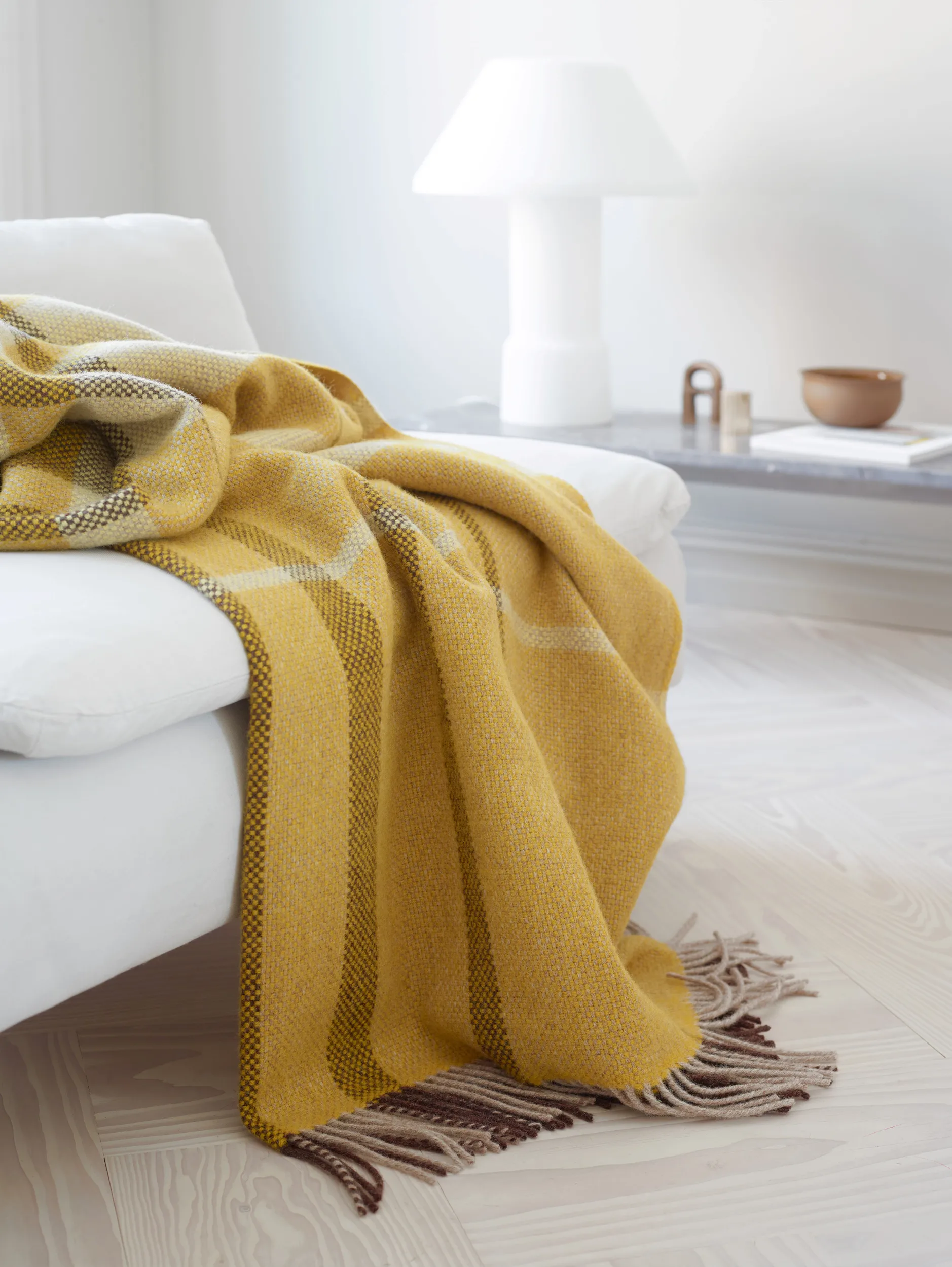 Filos スロー 145x220 cm, Yellow Røros Tweed