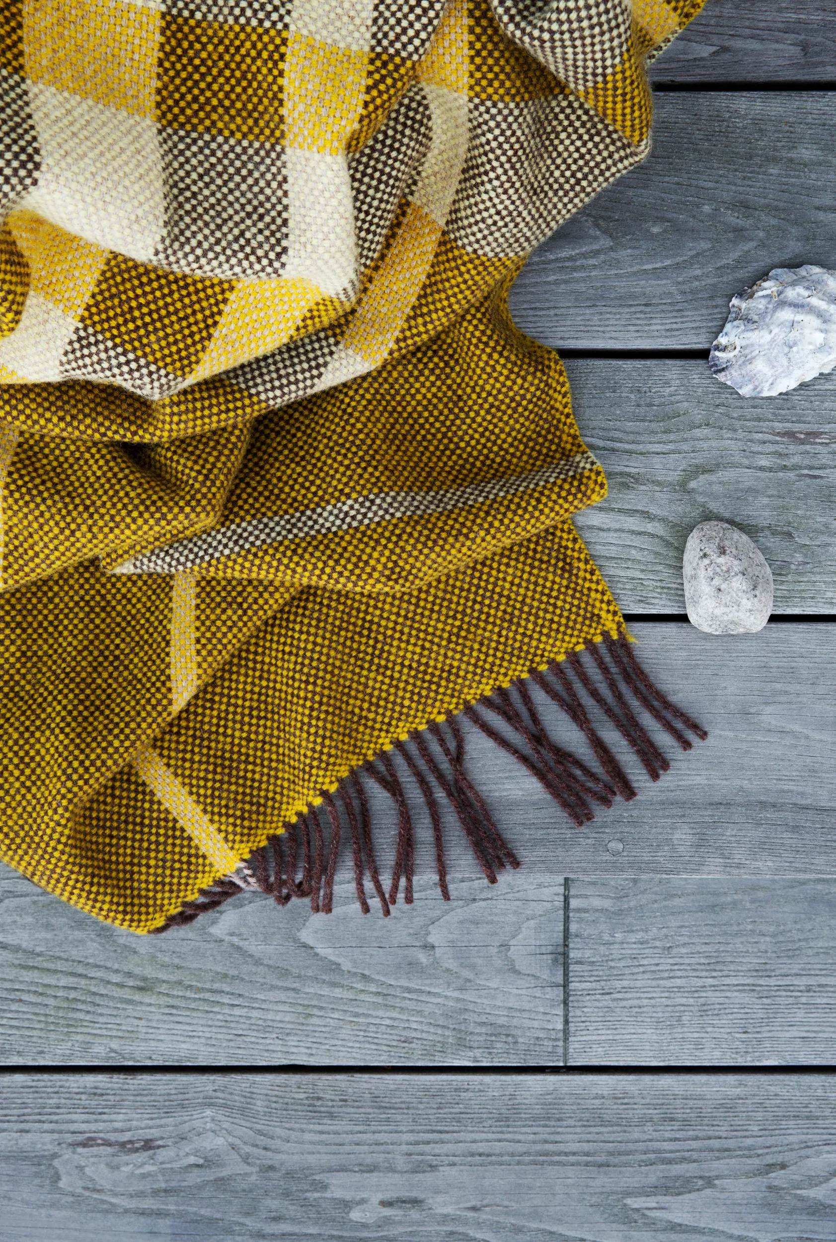 Filos スロー 145x220 cm, Yellow Røros Tweed