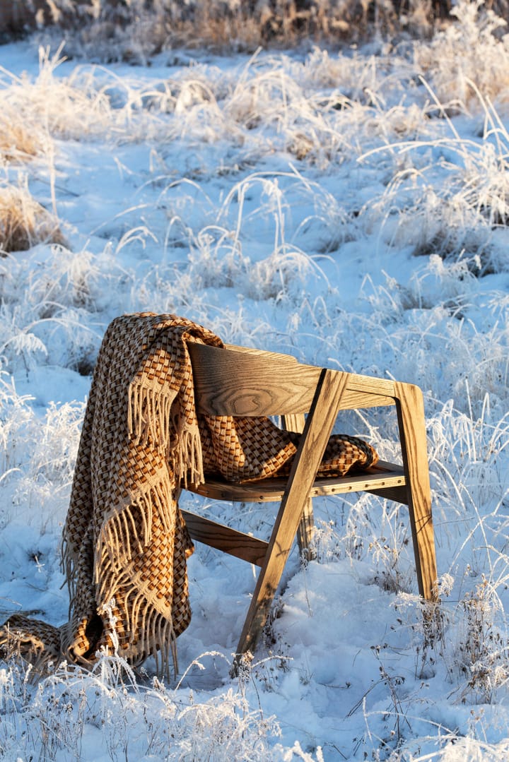 Isak スロー 150x210 cm, Chestnut Røros Tweed
