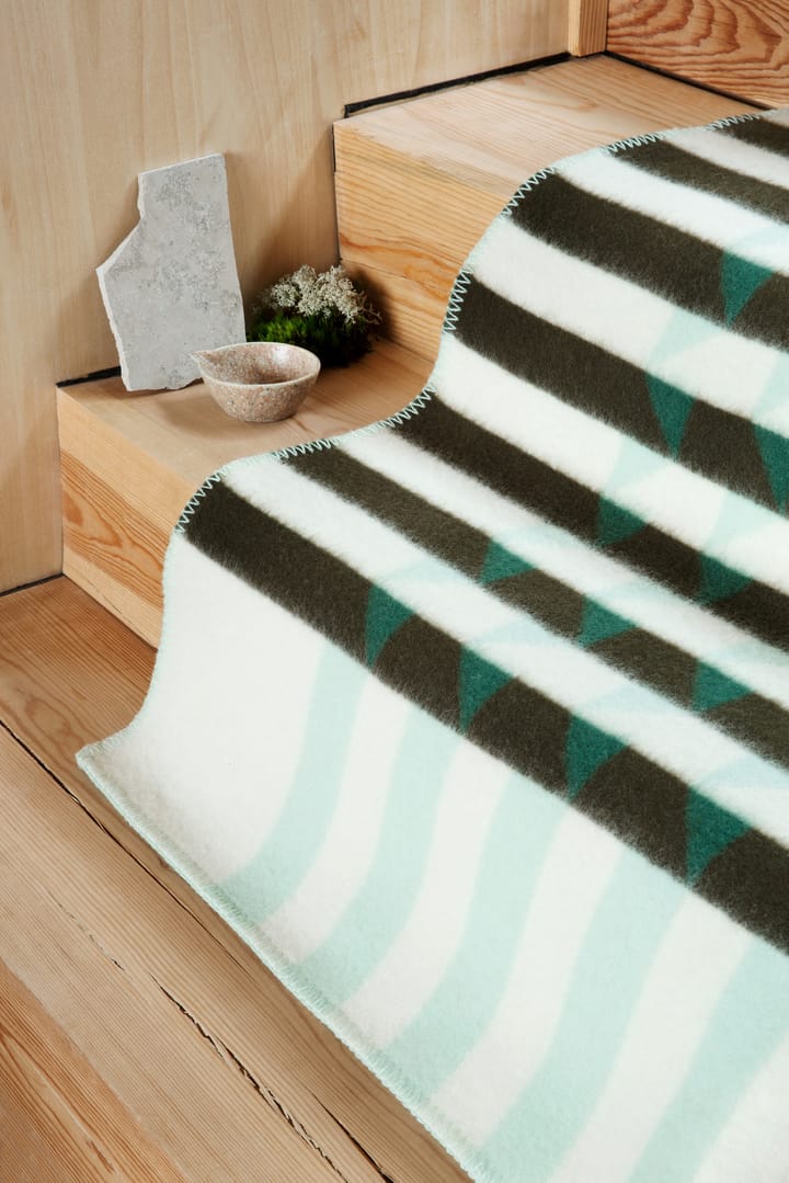 Kvam ブランケット 135x200 cm, Green Røros Tweed