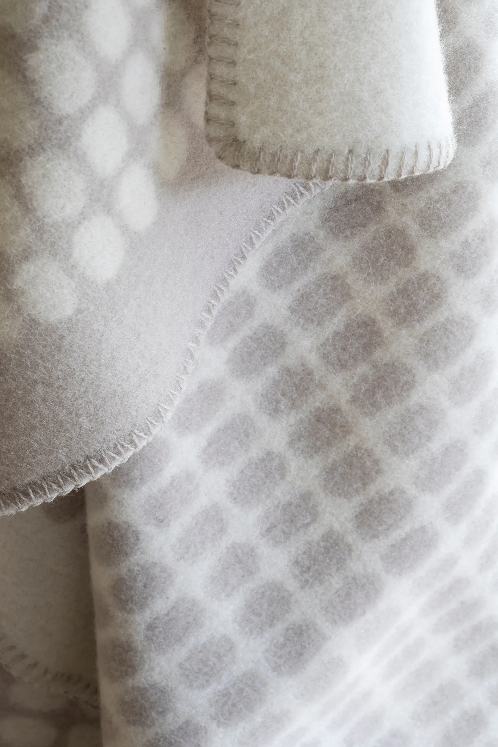 Palette ブランケット 135x200 cm, Clay Røros Tweed