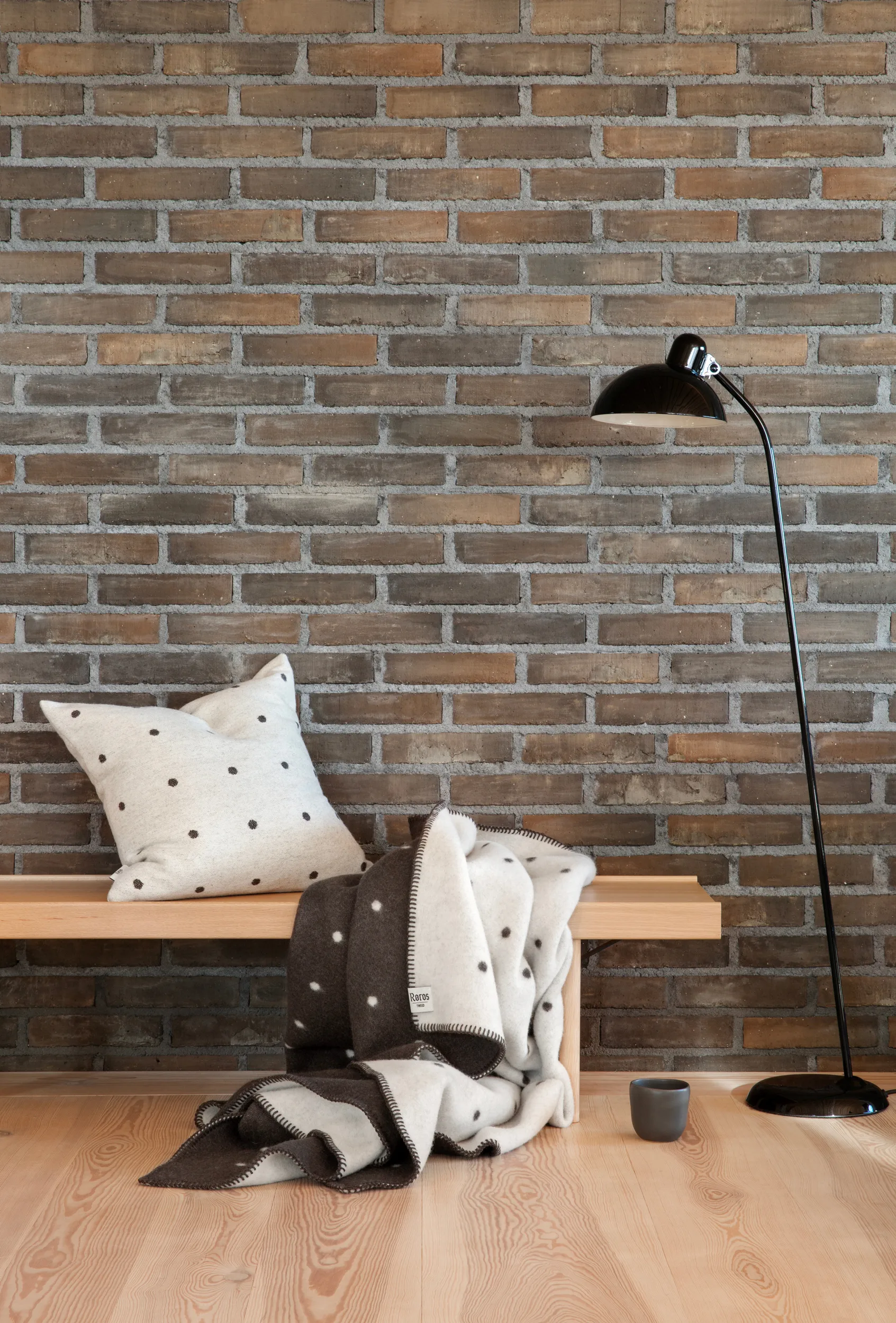 Pastille ブランケット 135x200 cm, Black and white Røros Tweed