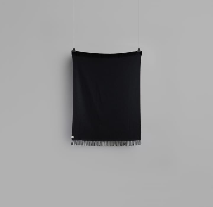 Vega スロー 150x210 cm, Black Røros Tweed