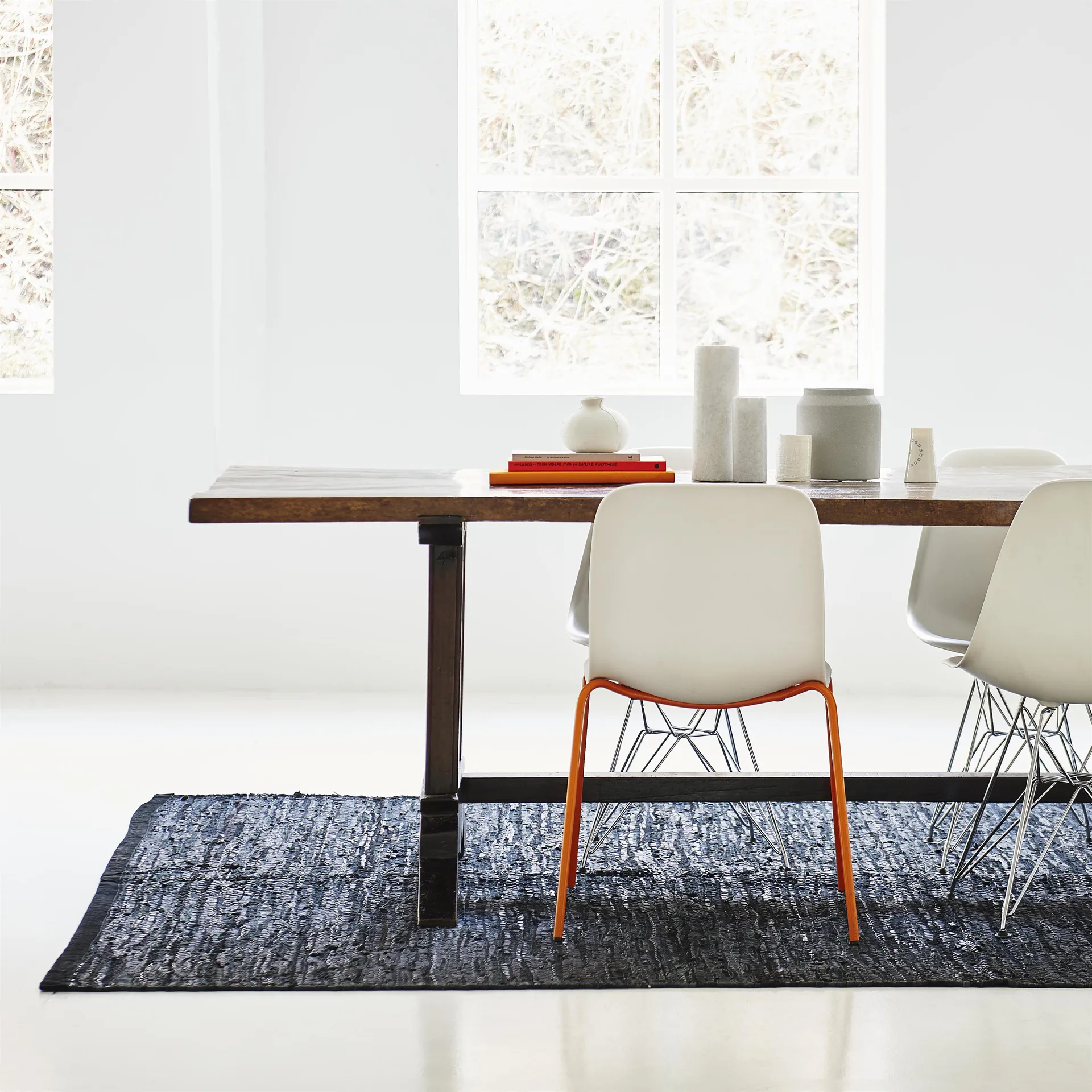 レザー ラグ  65x135 cm, black (black) Rug Solid | ラグソリッド