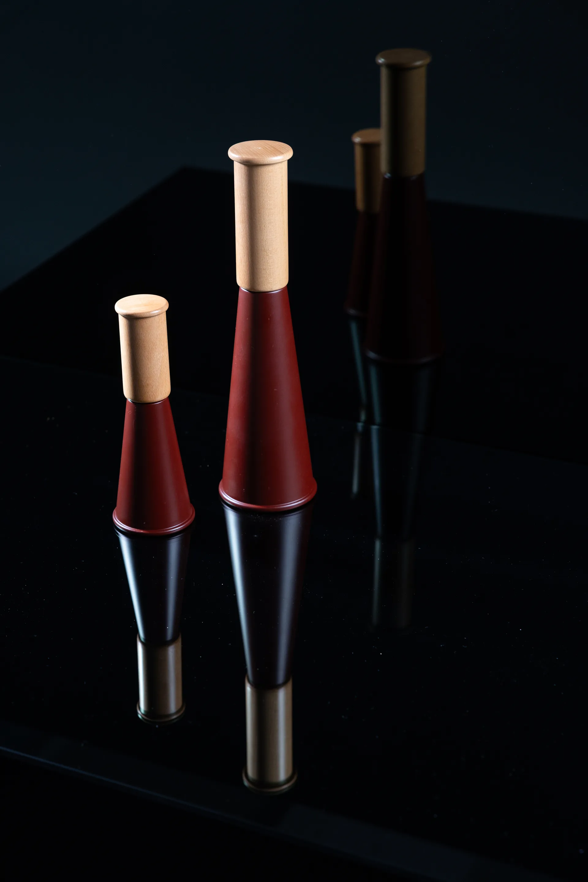 Gherkin ソルト & ペッパーグラインダー L 32 cm, Red-brown Sagaform | サガフォルム