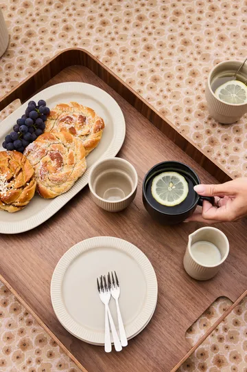 Inka サイドプレート - Beige-warm gray, Ø17 cm - Sagaform | サガフォルム